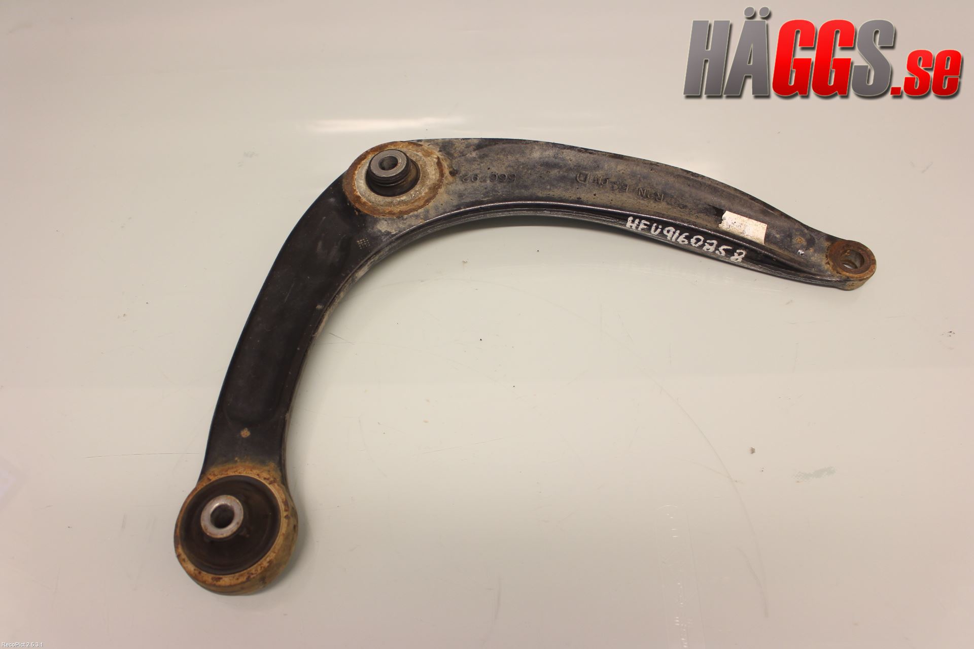 Peugeot PARTNER 08-15 Bärarm Fram Undre Hö