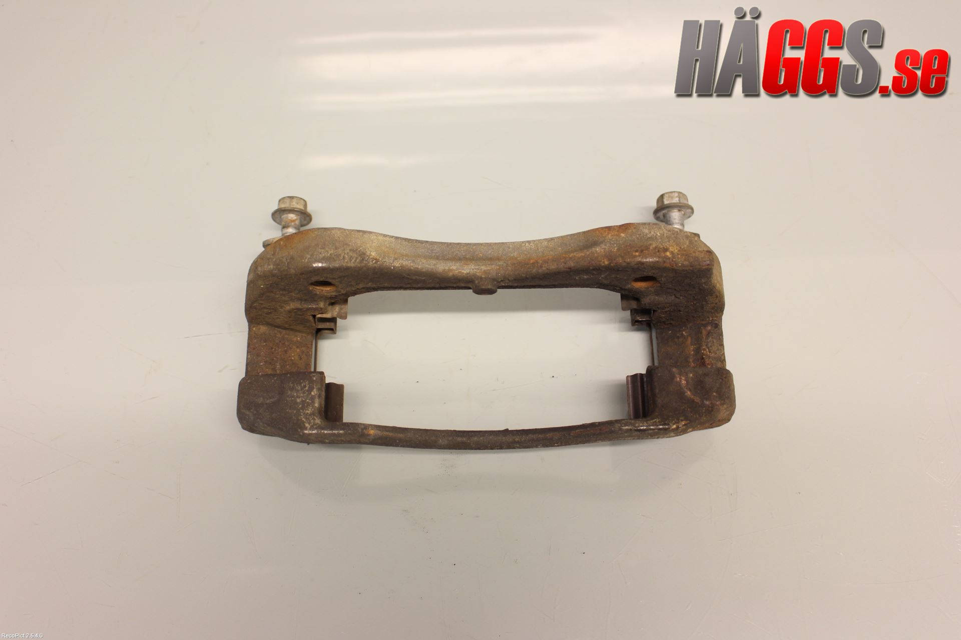 Volkswagen VW AMAROK 2H 10-22 Bromsokshållare