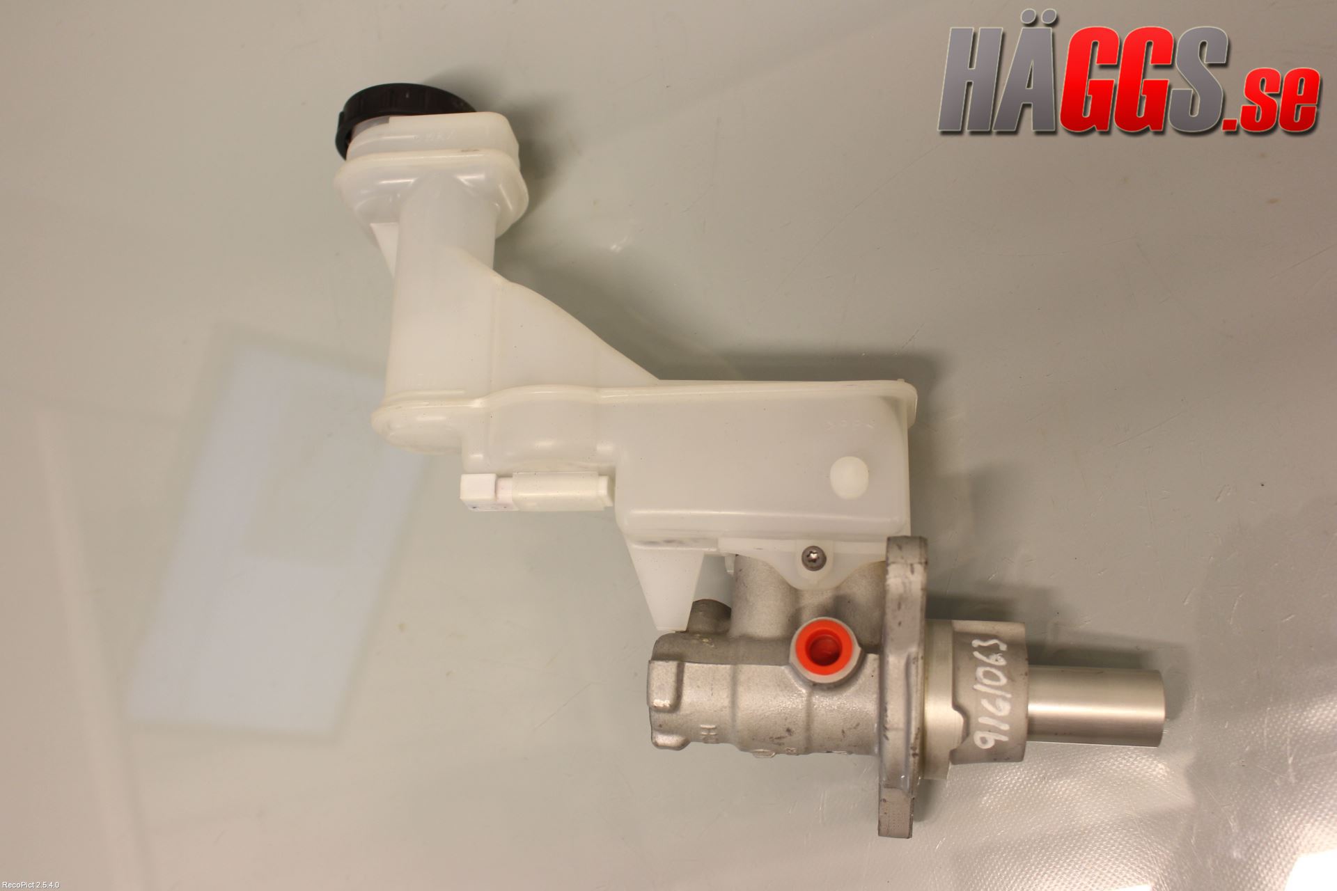 Nissan QASHQAI+2  10-14 Broms Huvudcylinder