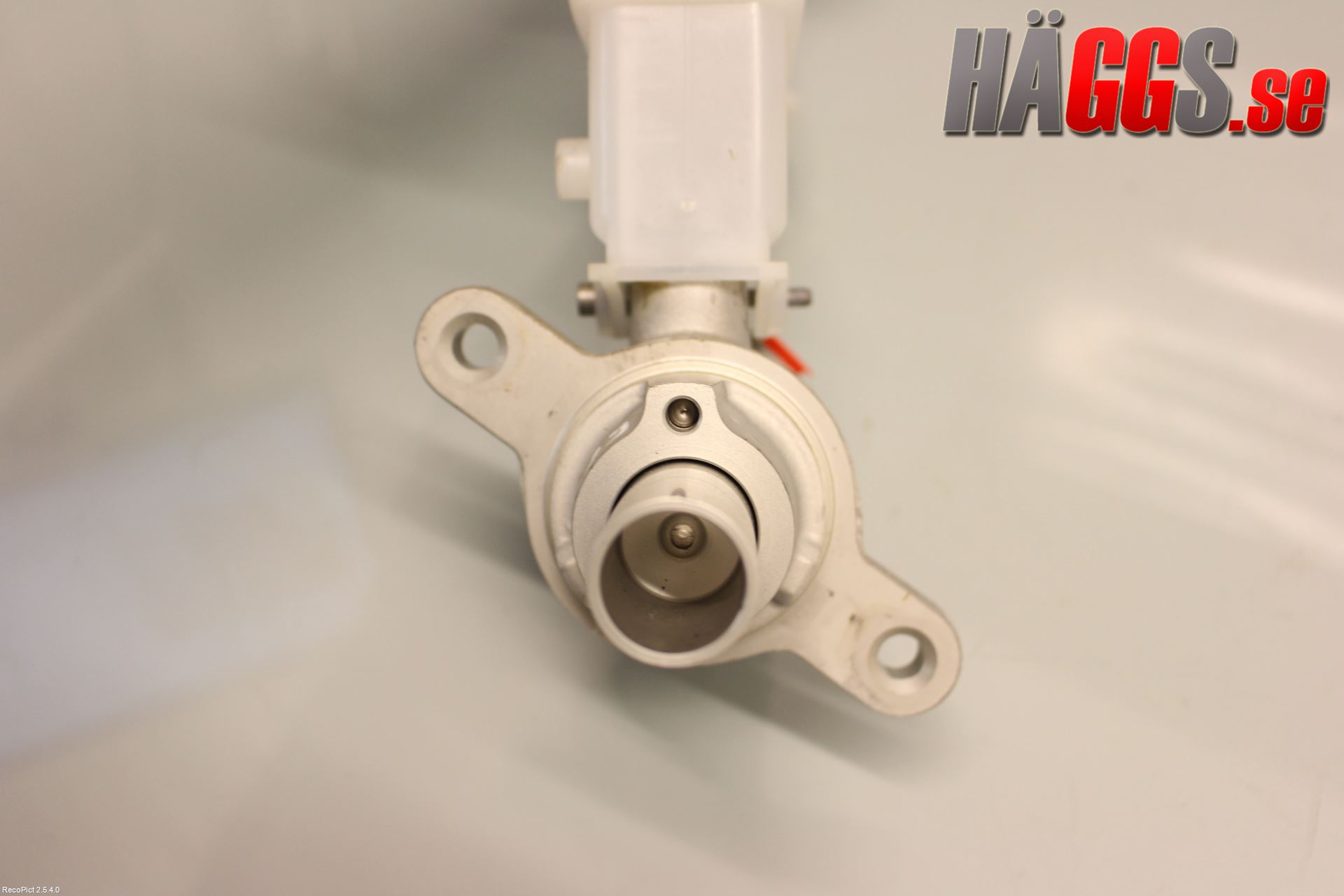 Nissan QASHQAI+2  10-14 Broms Huvudcylinder