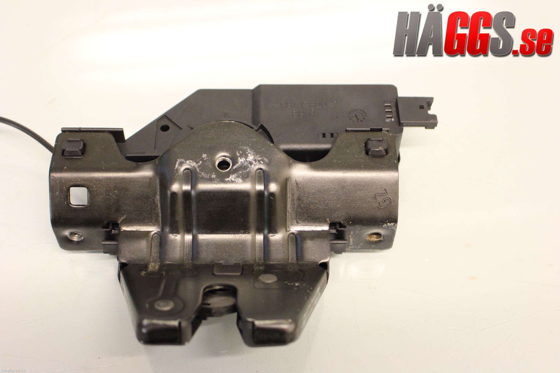 BMW 1 E87/81 5D/3D 03-11 Låskista Baklucka