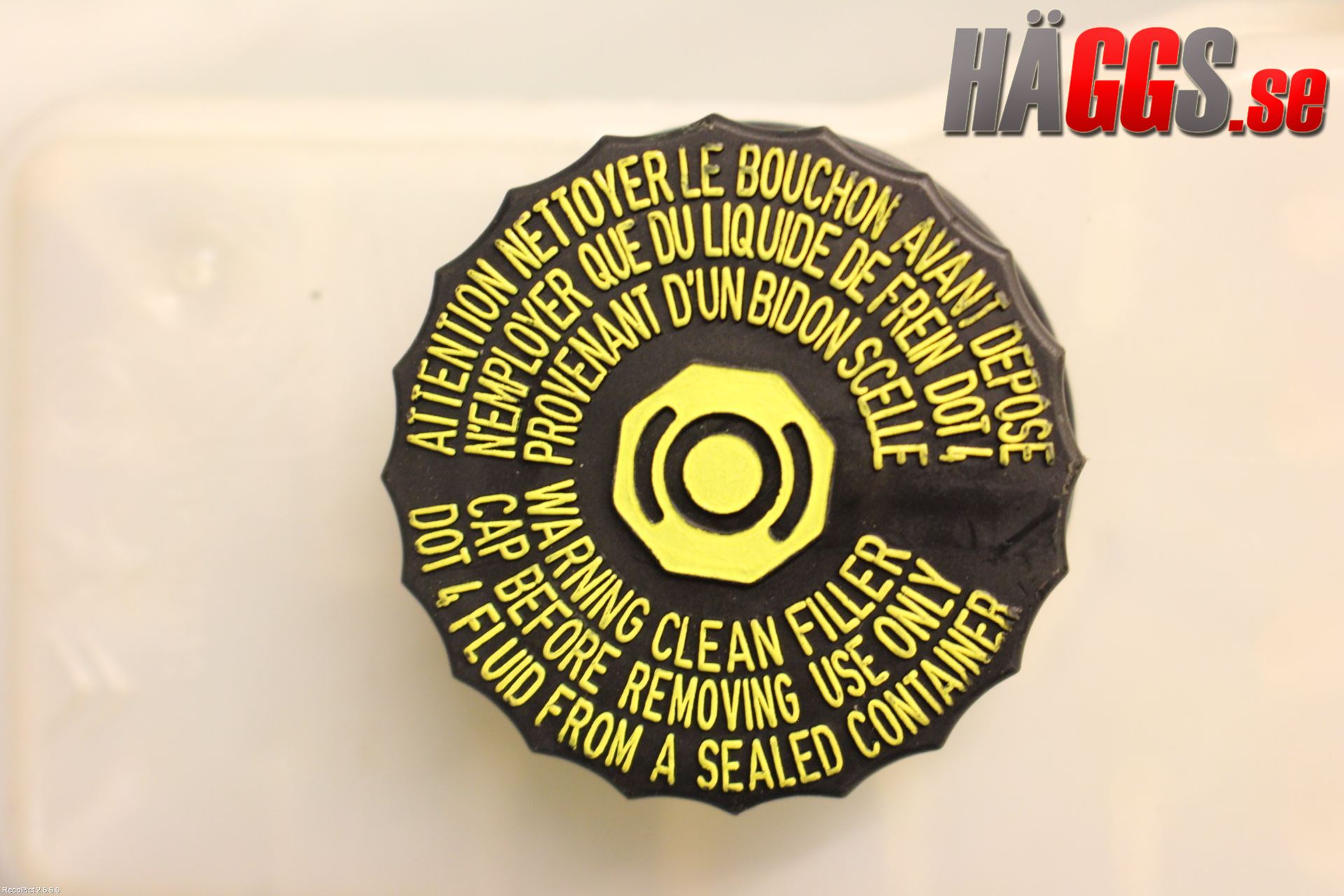 Peugeot 308 14-21 Bromsvätskebehållare