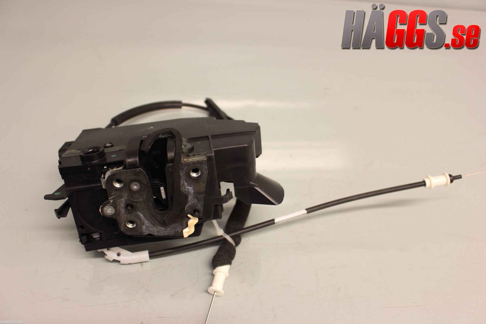 Peugeot 308 14-21 Låskista-Dörrlås