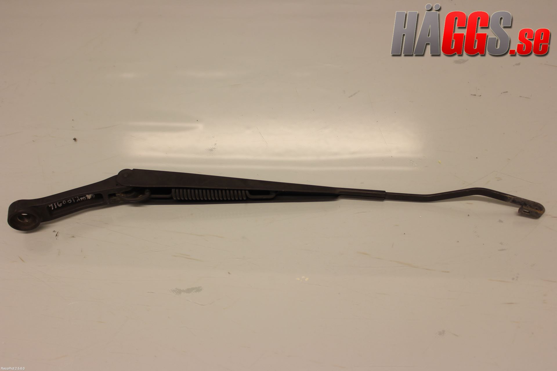 Isuzu D-MAX Torkararm Armar Vindruta