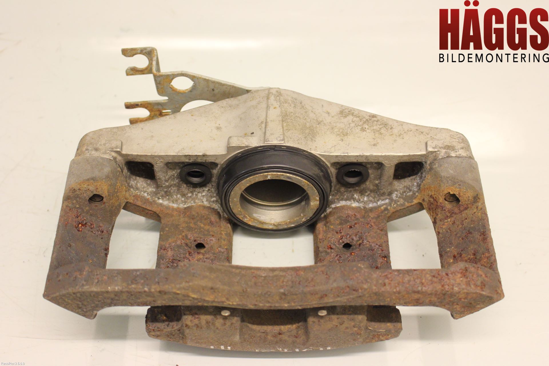 Audi A6/S6     97-05 Bromsok Fram Höger