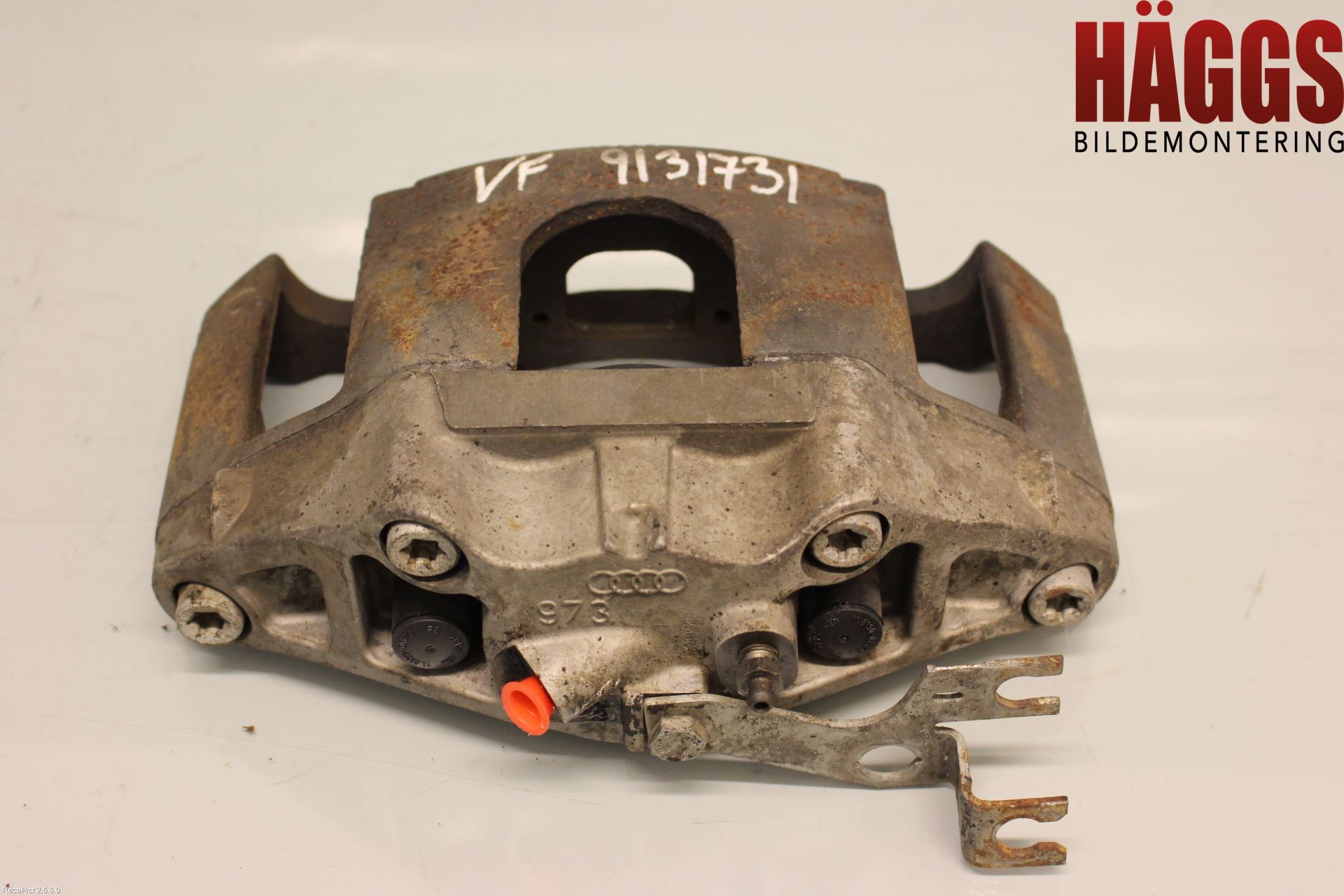 Audi A6/S6     97-05 Bromsok Fram Vänster