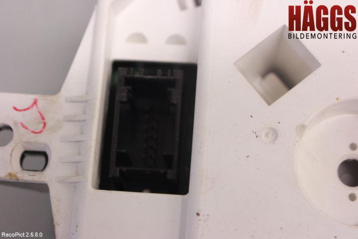 Mini COUPE R50/53 01-06 Instrument Hast