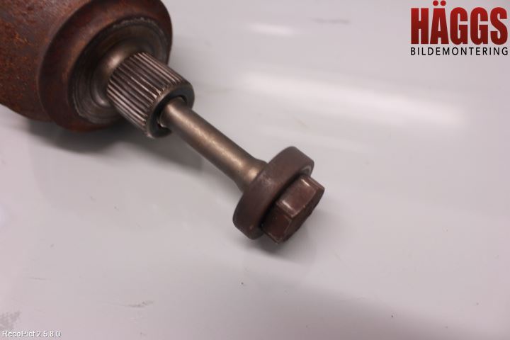 Volkswagen VW TRANSP/CARAVELLE (T4) 91-03 Drivaxel Fram Vänster
