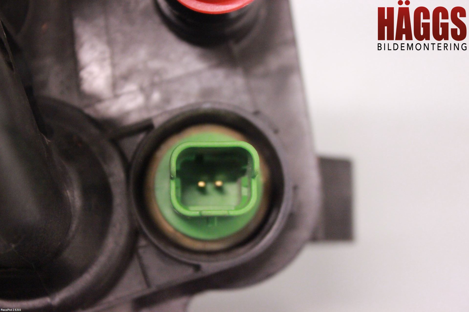 Peugeot 3008 09-16 Termostathus-Lock