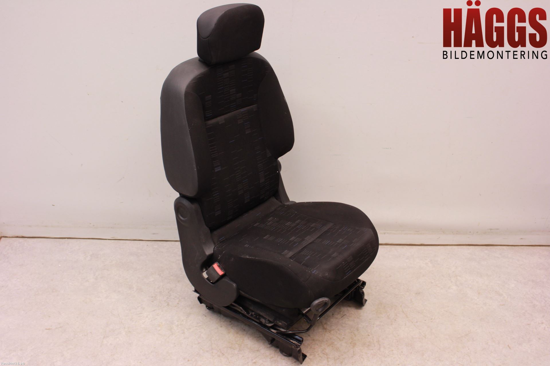 Citroen BERLINGO 08-18 Inredning Stol Fram Vä