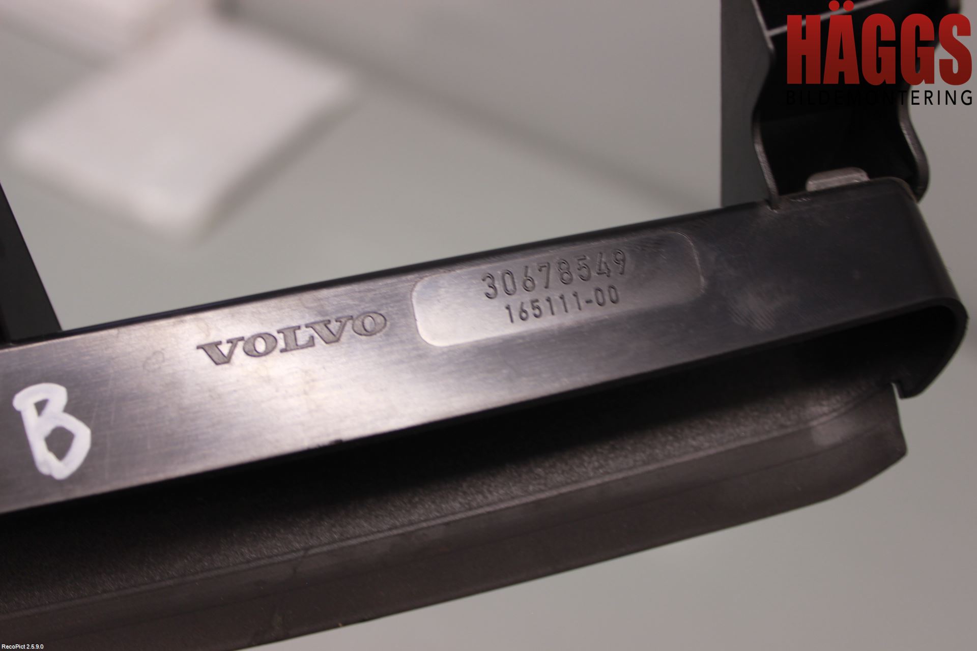 Volvo XC70 08-13 Bromsljus Bakruta