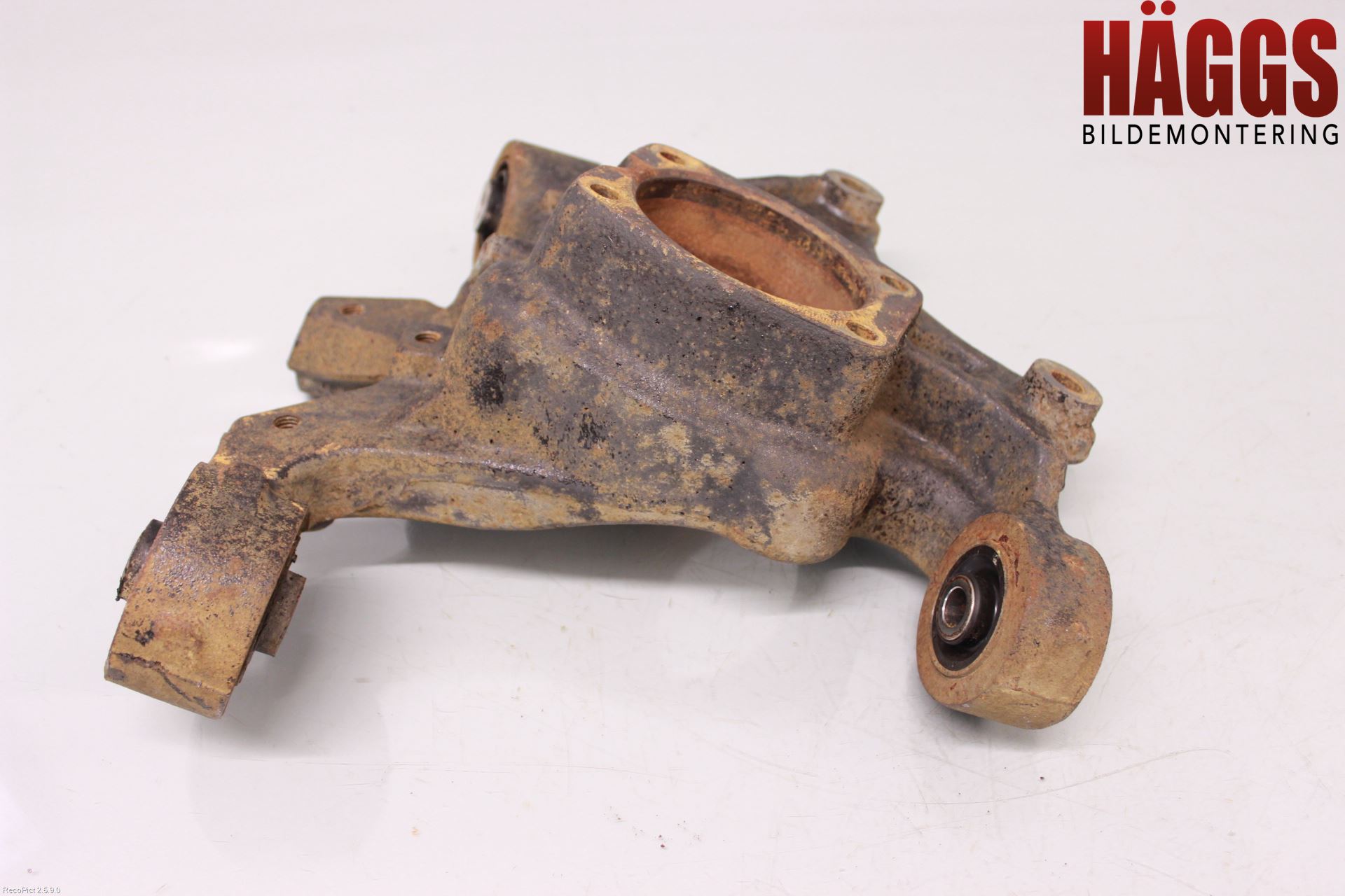 Fiat FREEMONT Hjullagerhus-Spindel Vä B