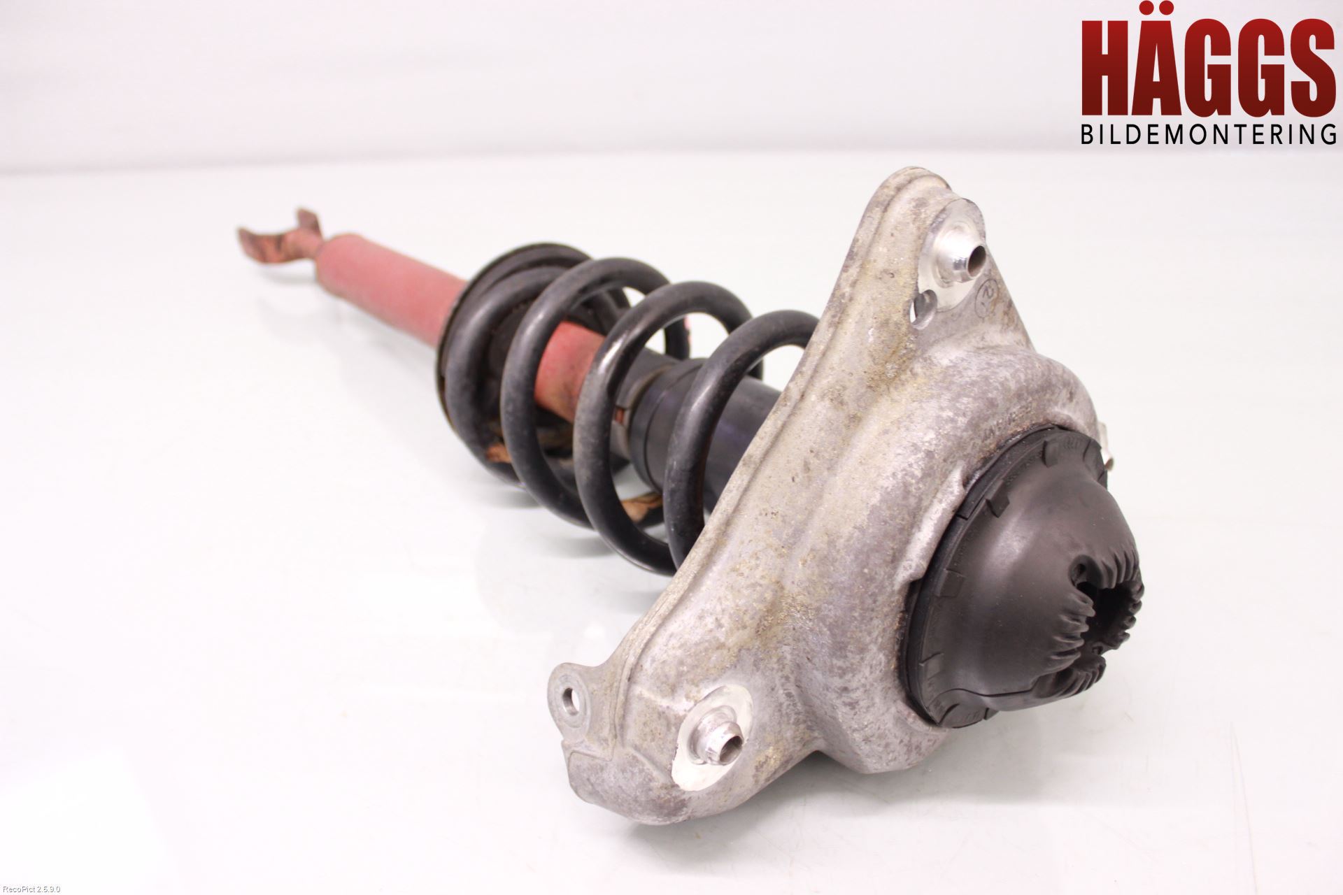 Audi A6/S6     05-11 Fjäderben Fram Vänster