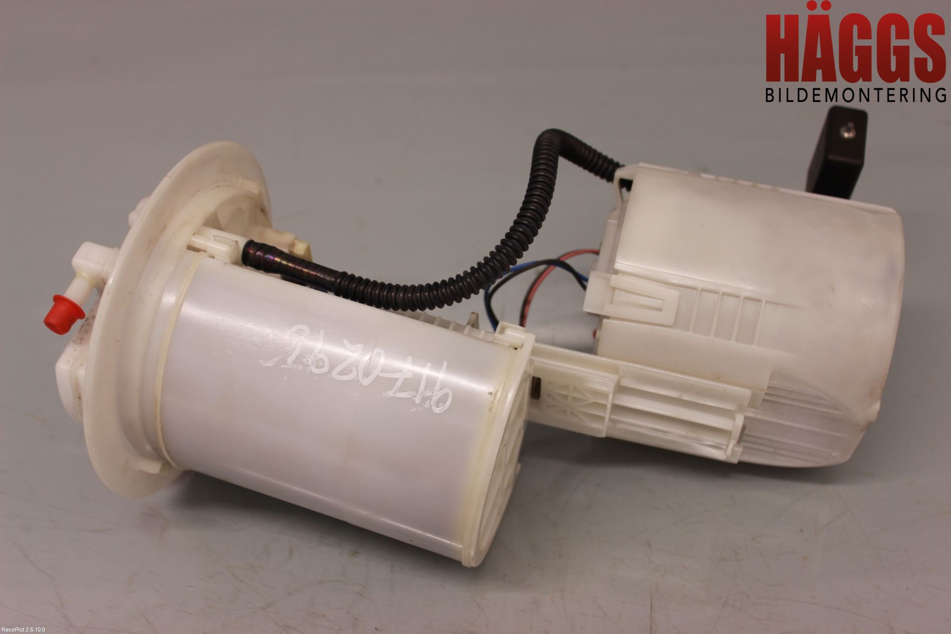 Toyota AVENSIS 09-15 Bränslepump El