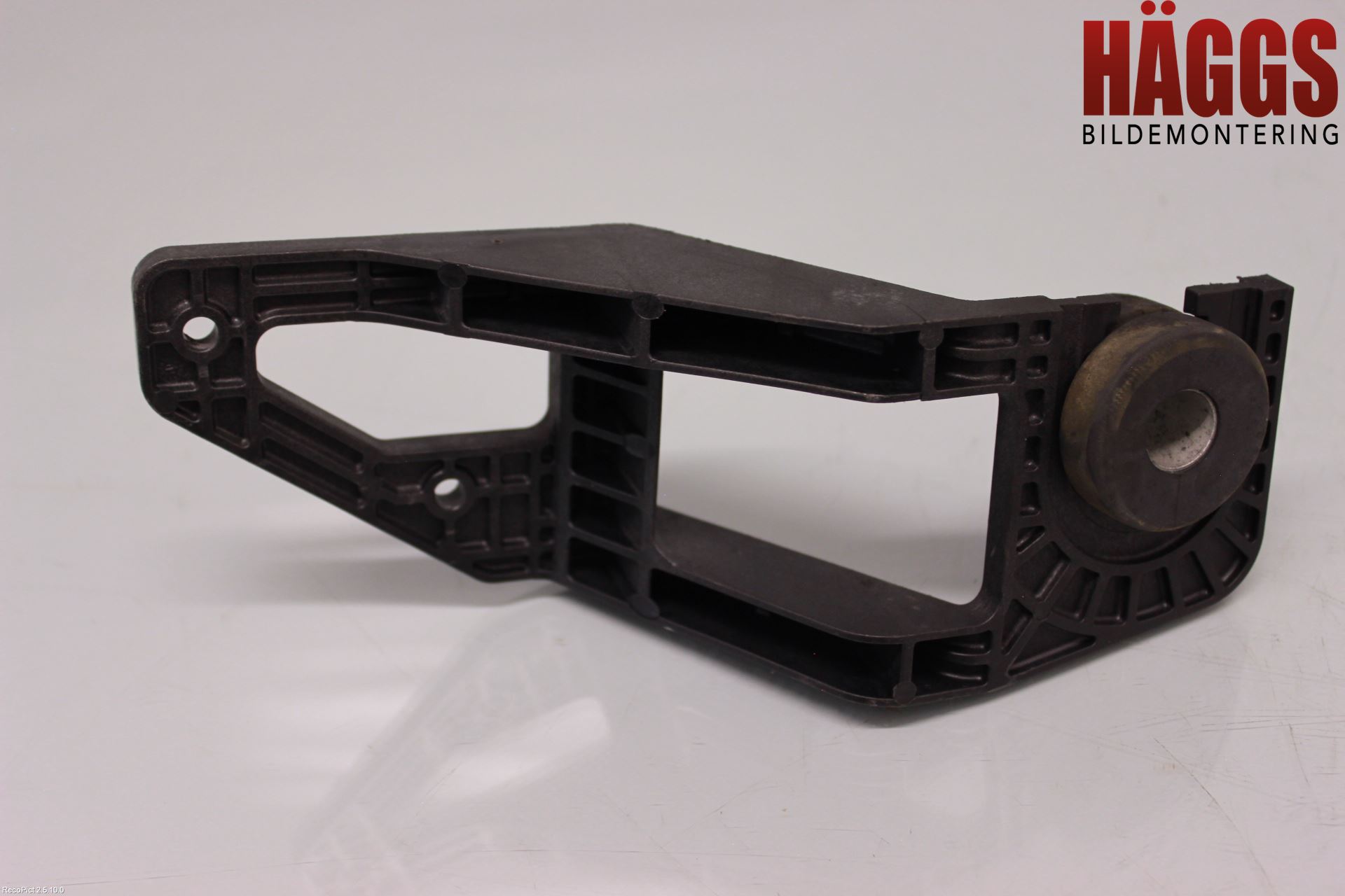 Dodge PICK UP RAM 81- Kylarfäste-Ram-Balk