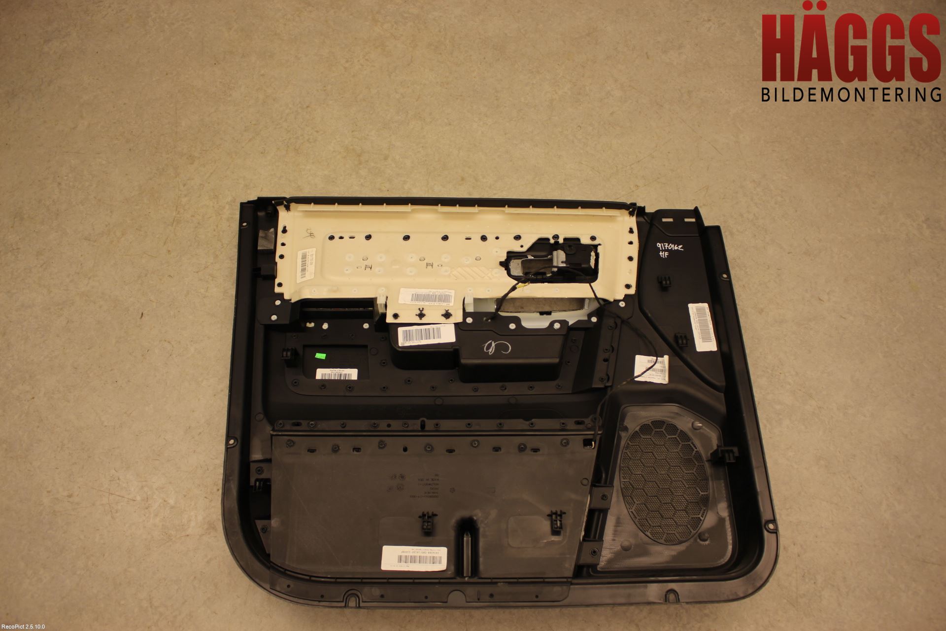 Dodge PICK UP RAM 81- Dörrklädsel Hö