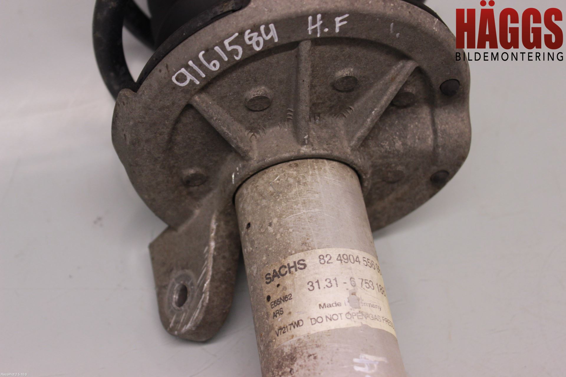 BMW 7 E65/66    00-08 Fjäderben Fram Höger