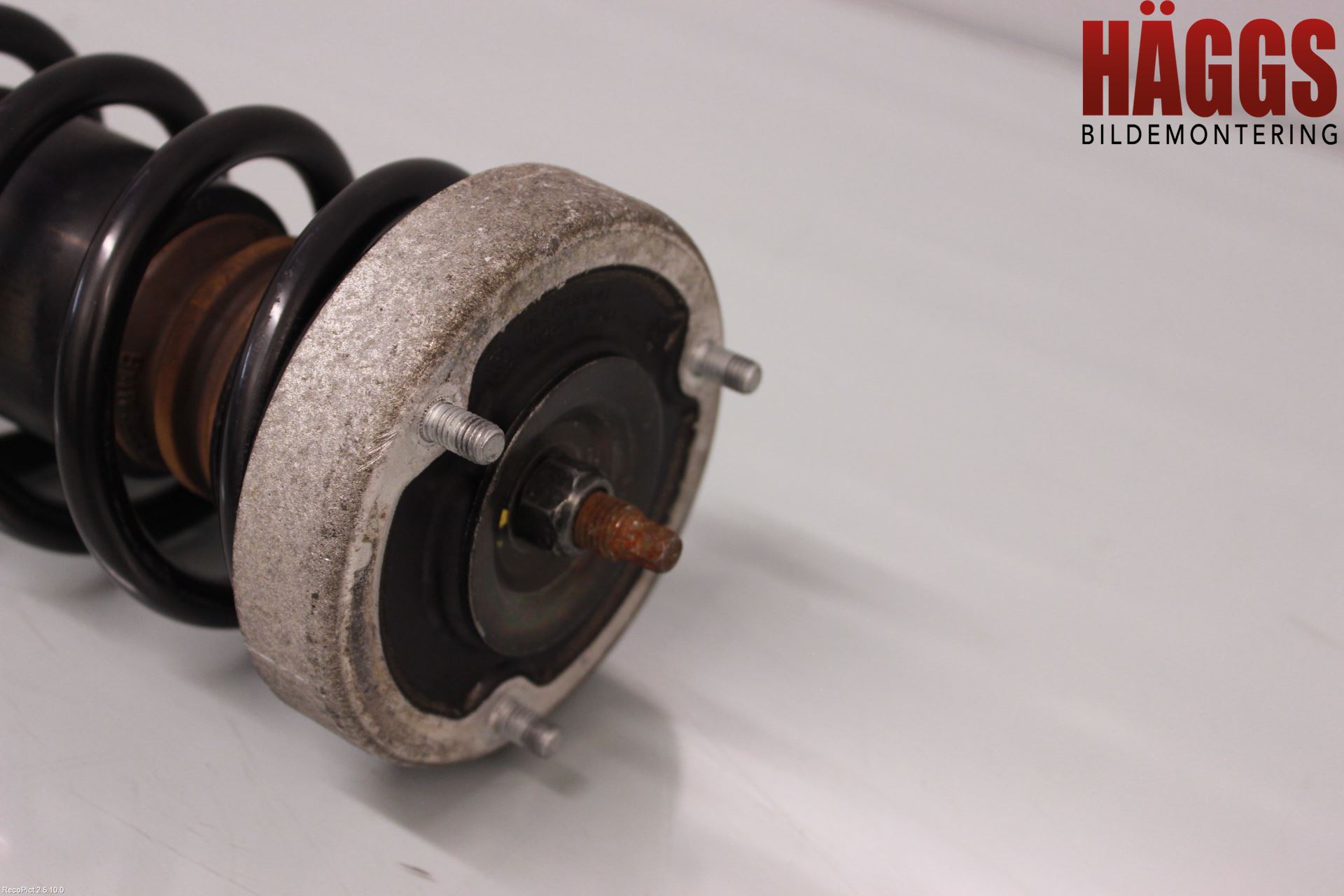 BMW 7 E65/66    00-08 Fjäderben Bak Höger