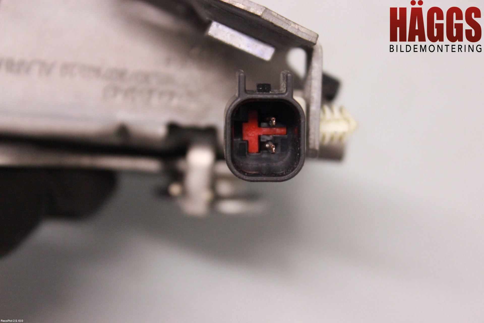 Volvo S40 08-12 Huvlås