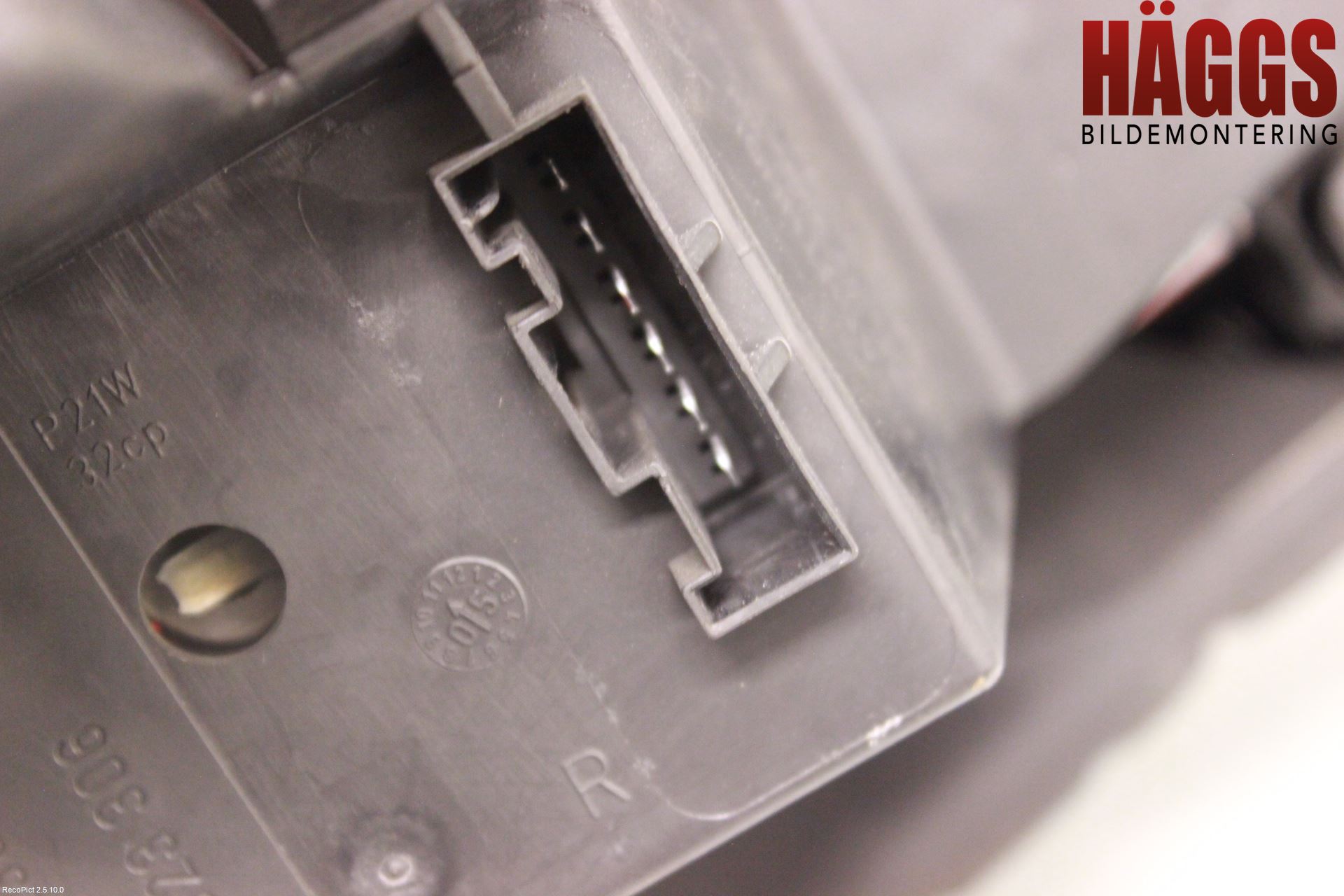 BMW 5 E60/61 Sed/Tou 02-10 Bakljus Höger