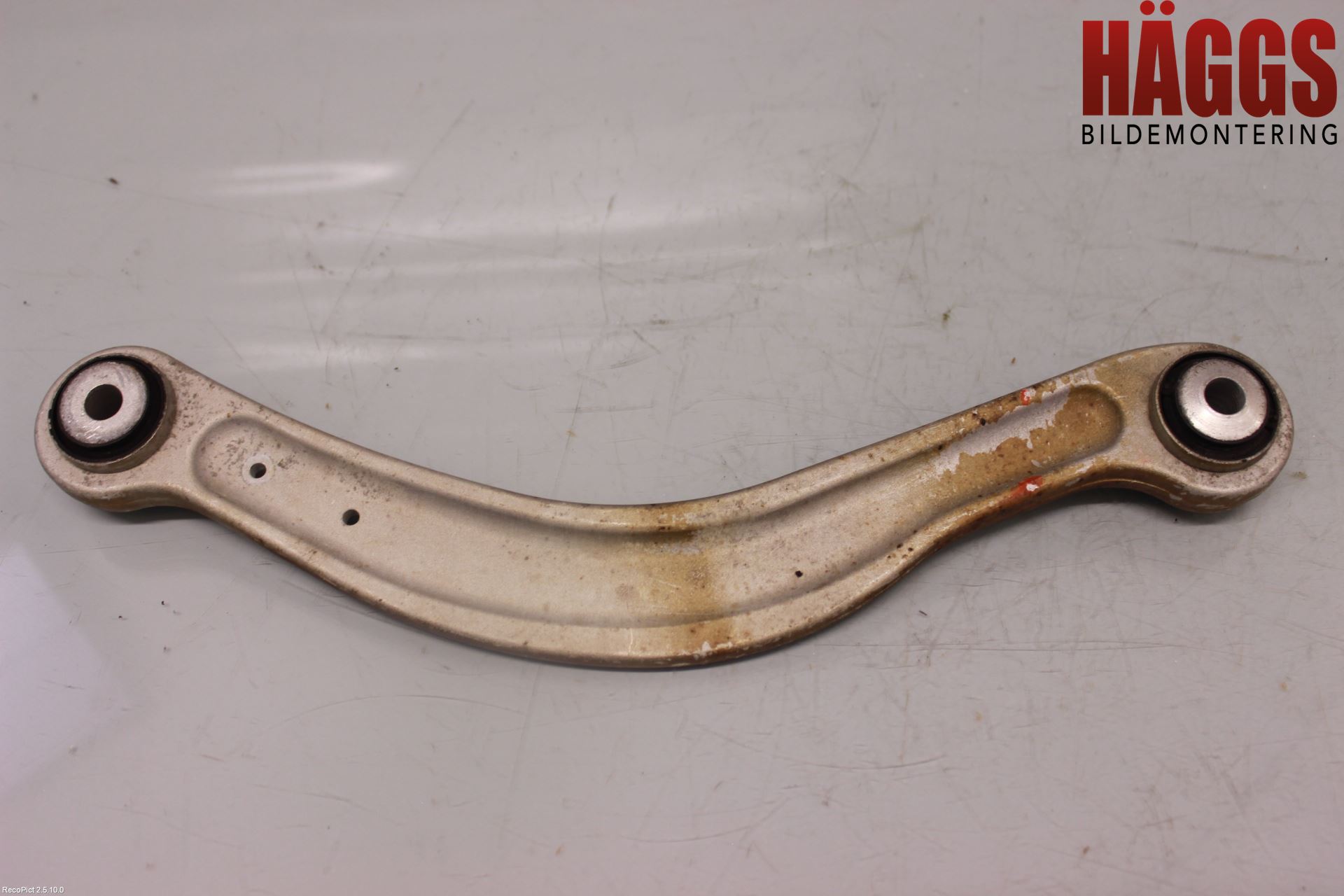 Mercedes-Benz MB E-KLASS (W212) 09-16 Bärarm Bak Övre Höger