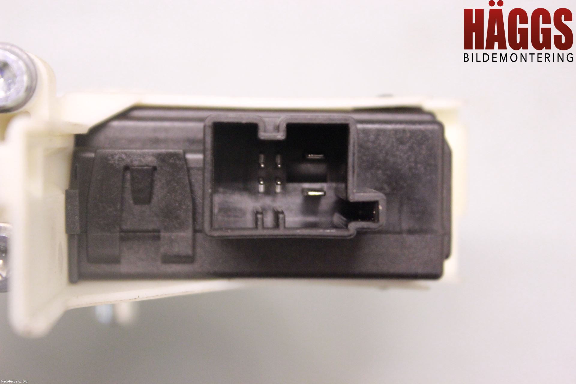 Audi A4/S4 08-11 Fönsterhissmotor