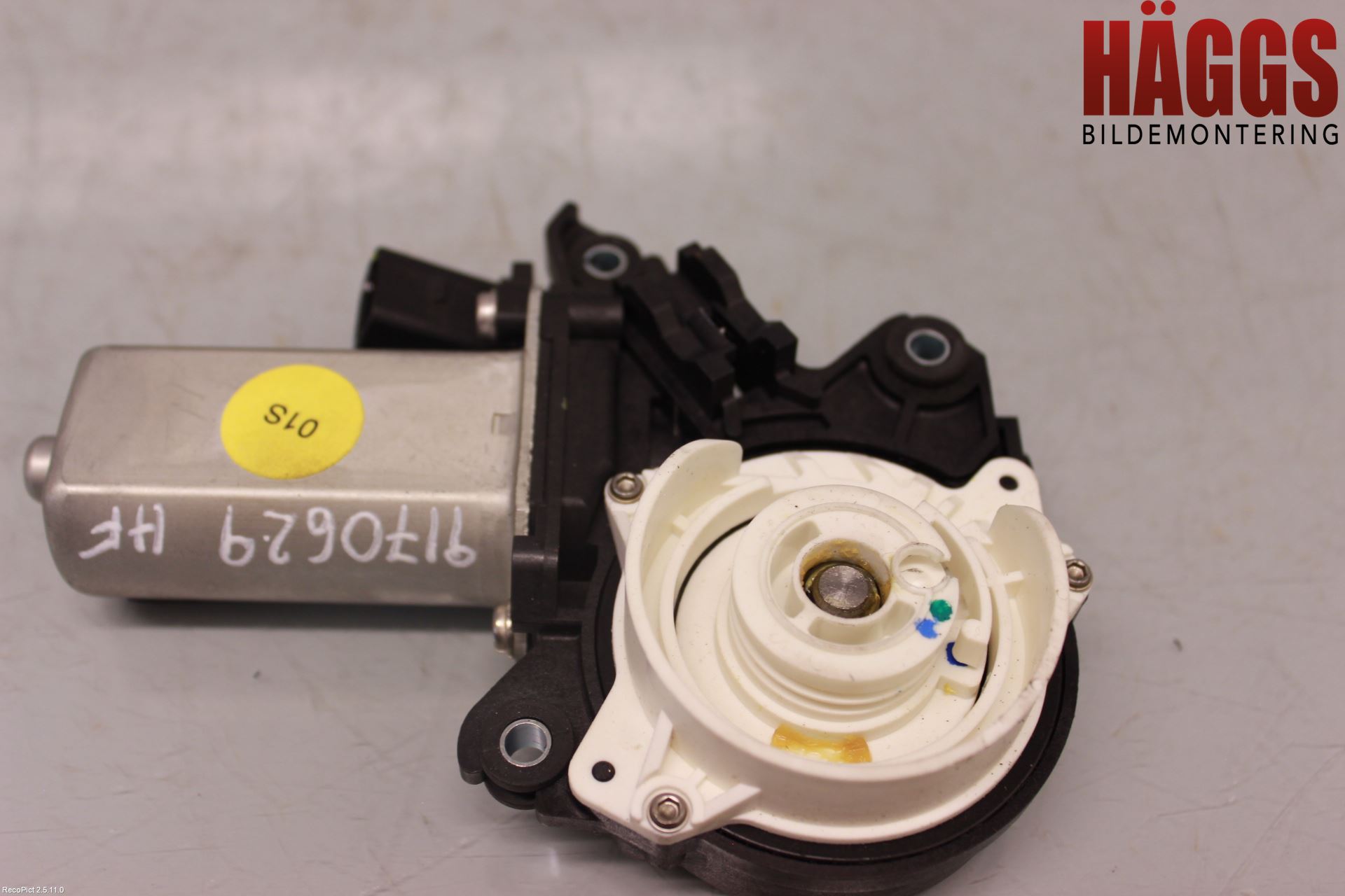 Audi A8/S8 4H 10-17 Centrallåsmotor Höger