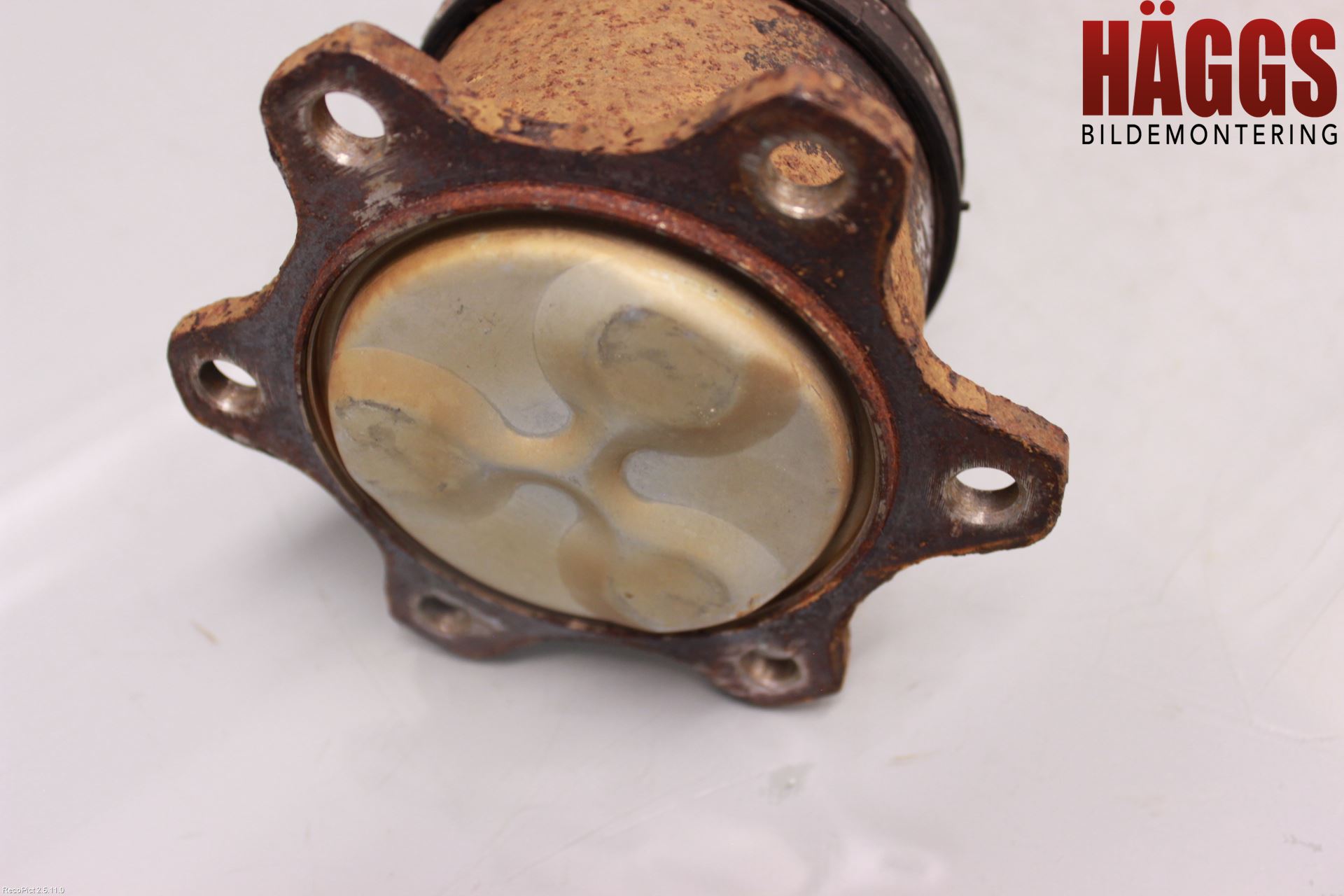 Toyota HI-ACE 95-05 Drivaxel Bak Vänster