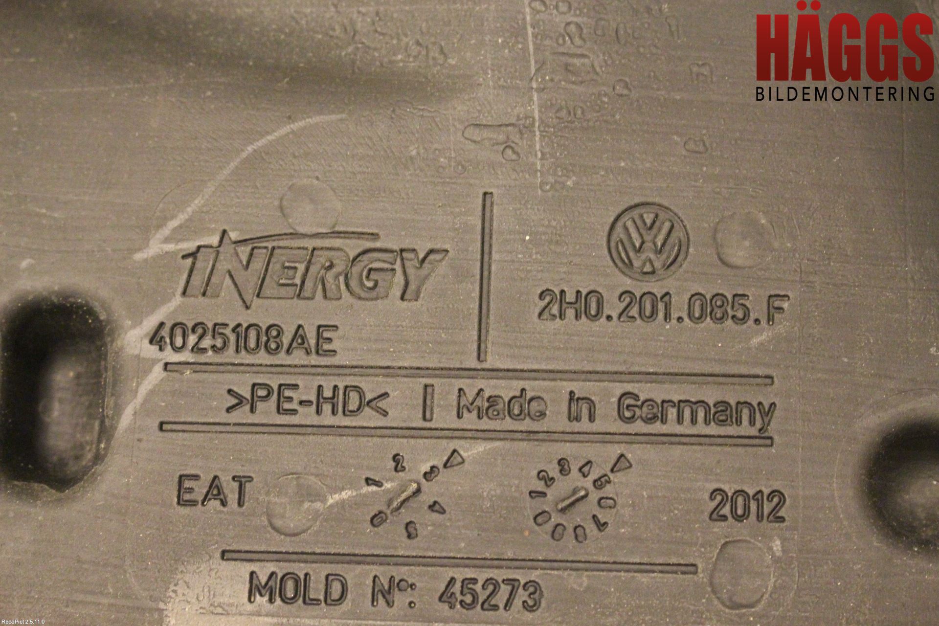Volkswagen VW AMAROK 2H 10-22 Bränsletank Diesel