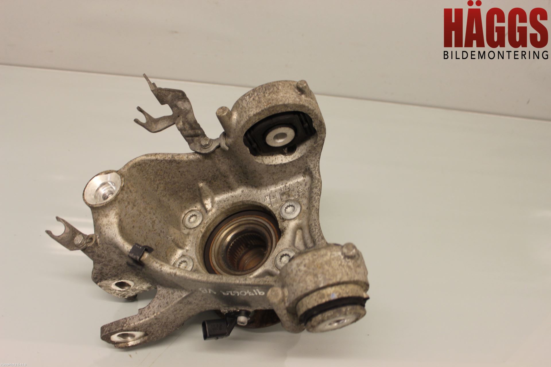 Audi A8/S8 4H 10-17 Drivaxel Bak Vänster