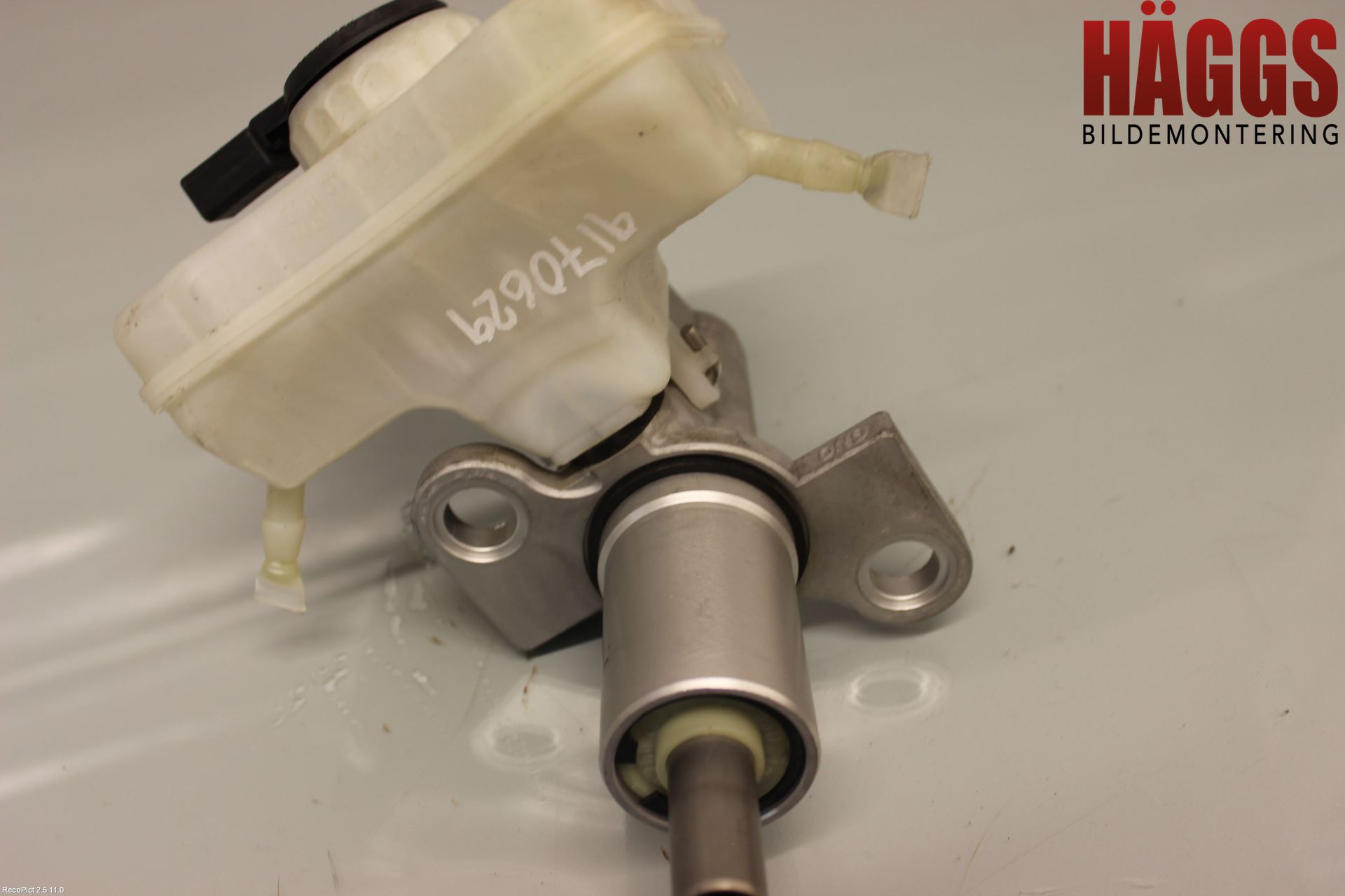 Audi A8/S8 4H 10-17 Broms Huvudcylinder