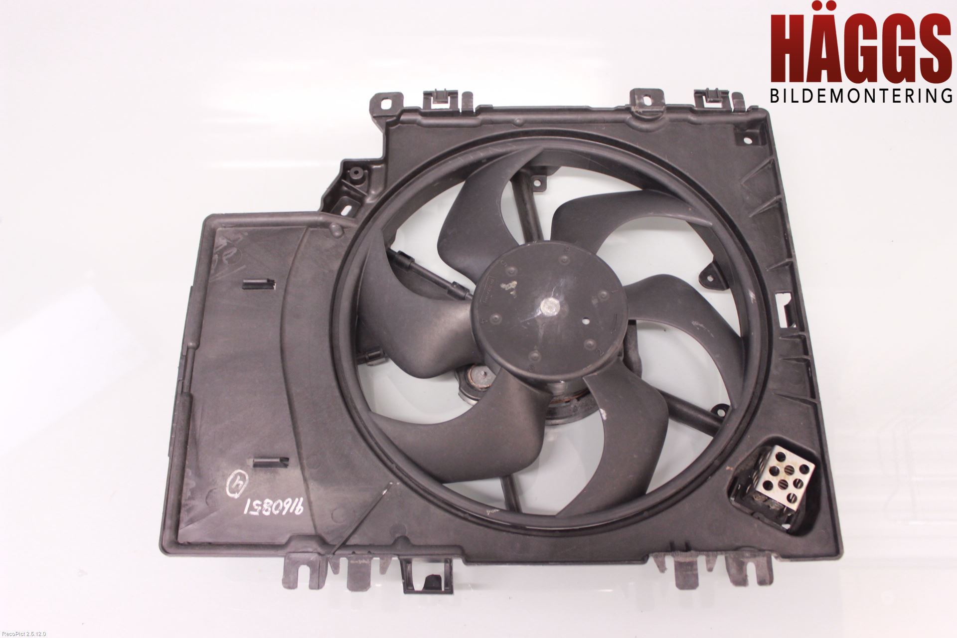 Nissan NOTE E11 06-14 Kylfläkt El