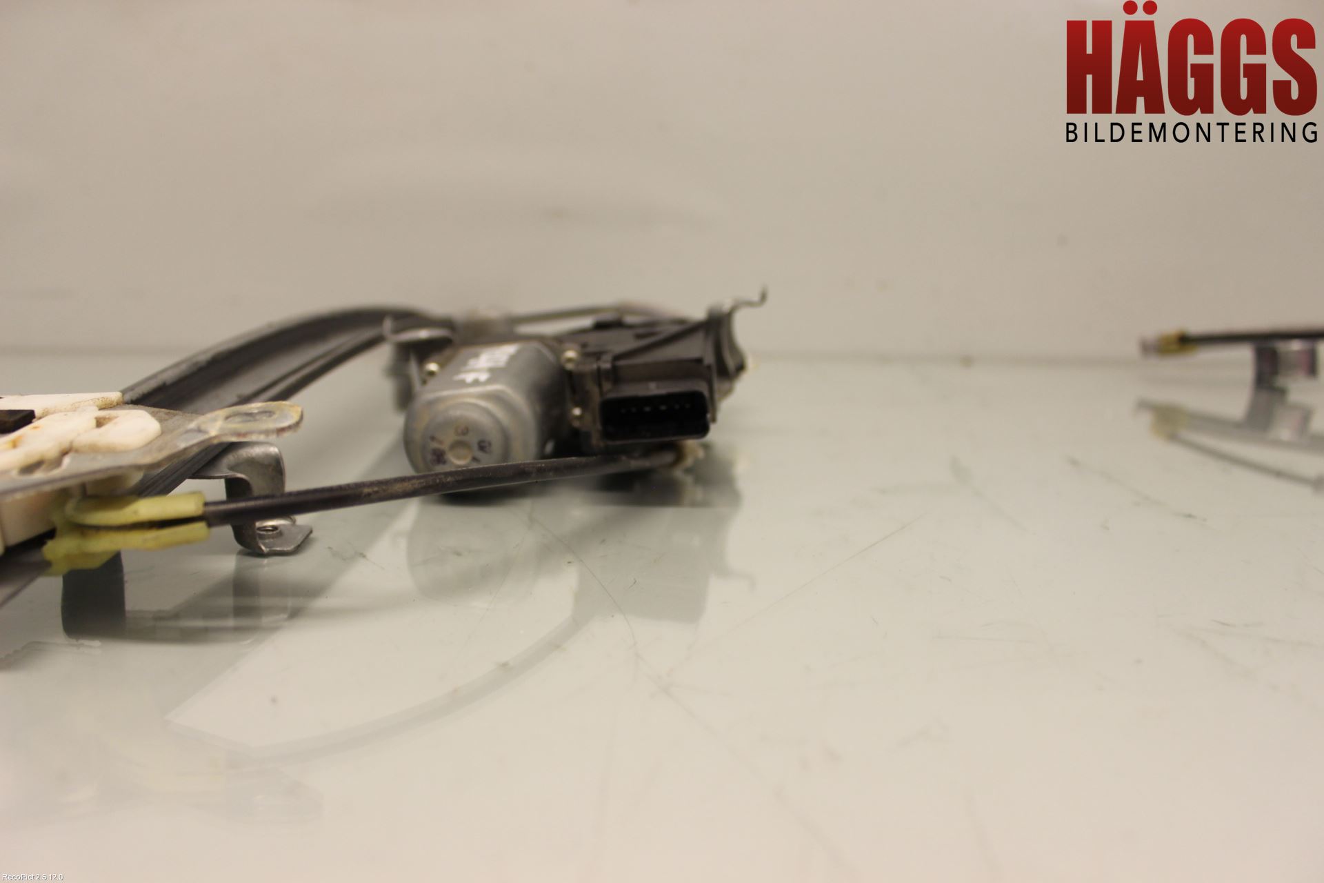 Nissan NAVARA 05-16 Fönsterhiss El Kompl