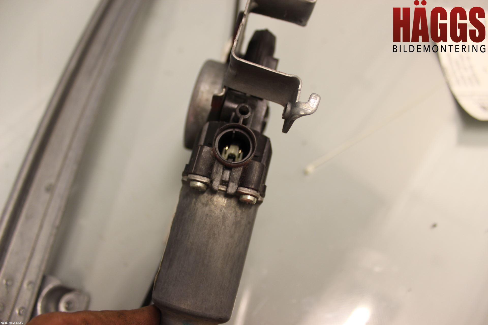 Nissan NAVARA 05-16 Fönsterhiss El Kompl