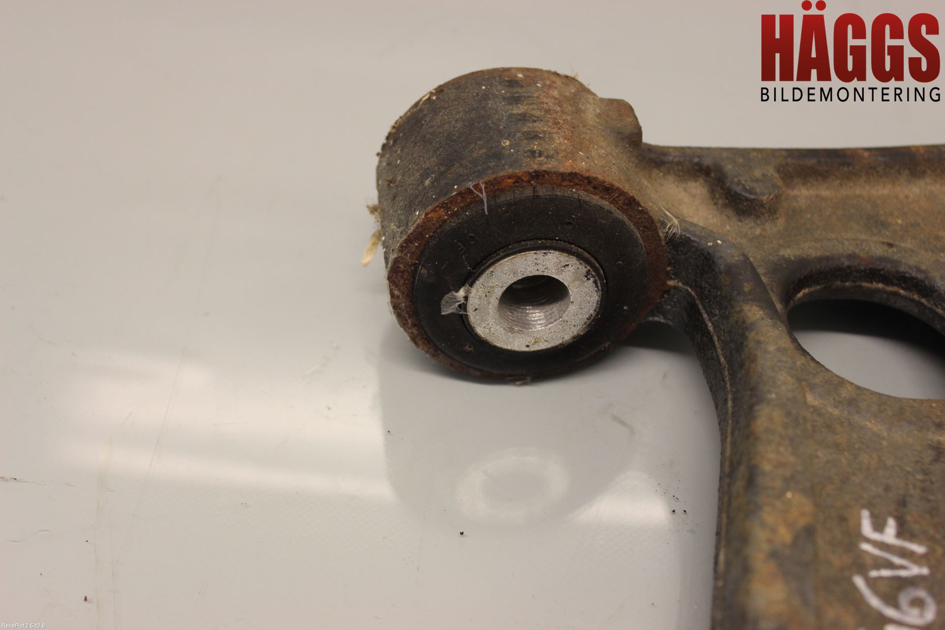 Fiat DUCATO 07-15 Bärarm Fram Undre Vä