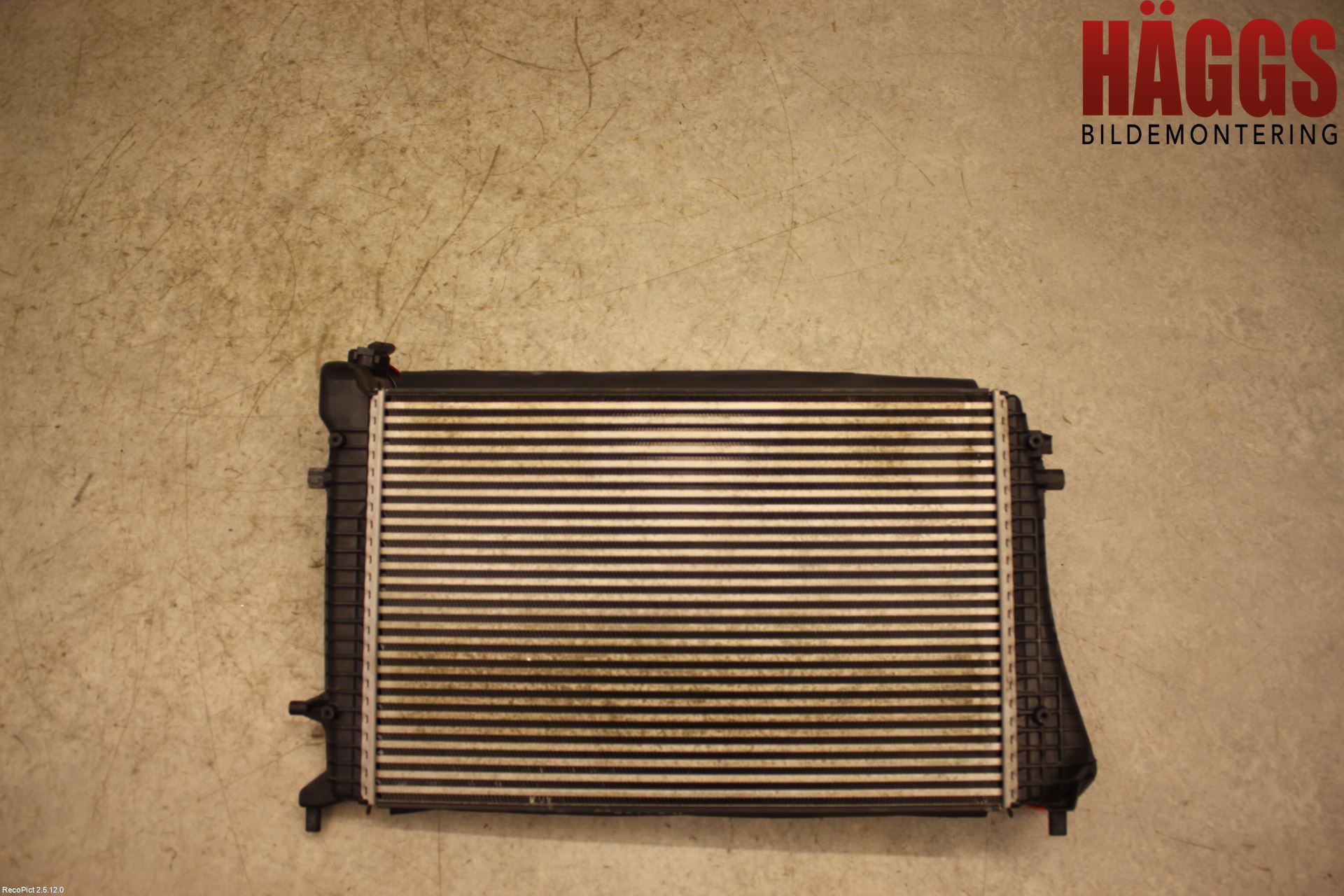 Volkswagen VW PASSAT 05-11 Laddluft-Intercooler Kyl