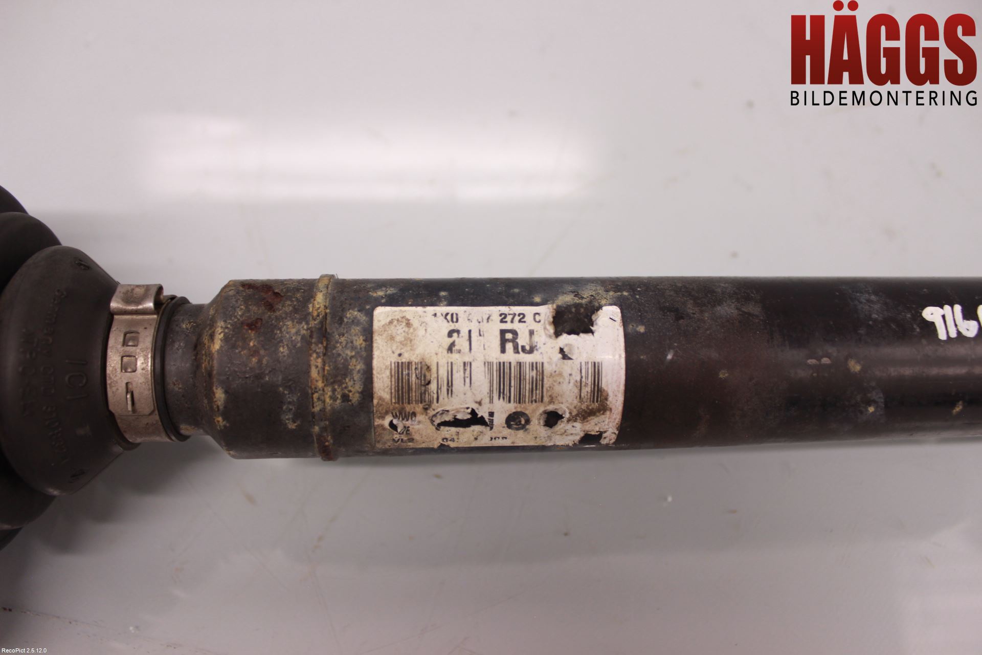 Volkswagen VW CADDY      04-10 Drivaxel Fram Höger