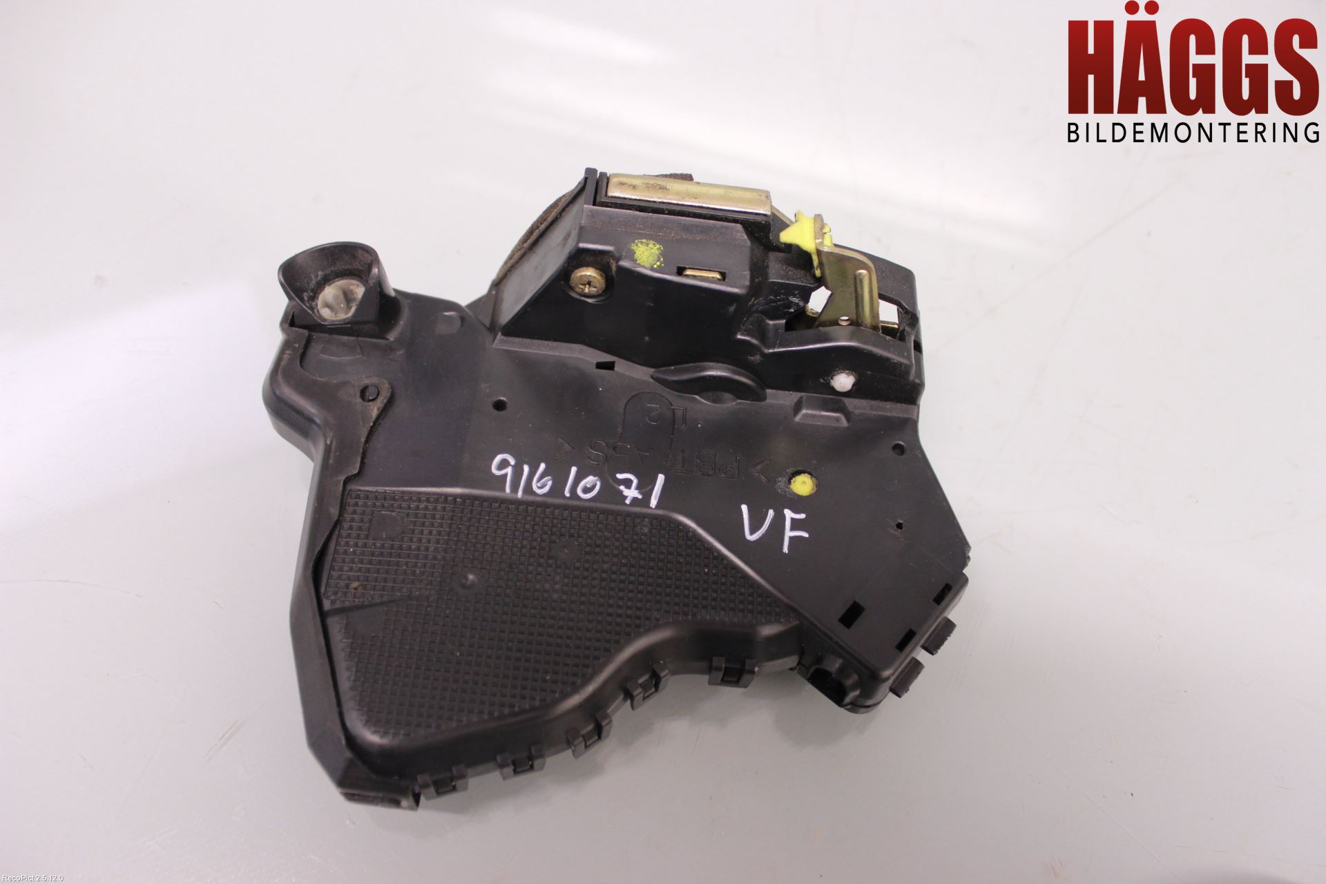 Toyota COROLLA 02-07 Låskista-Dörrlås