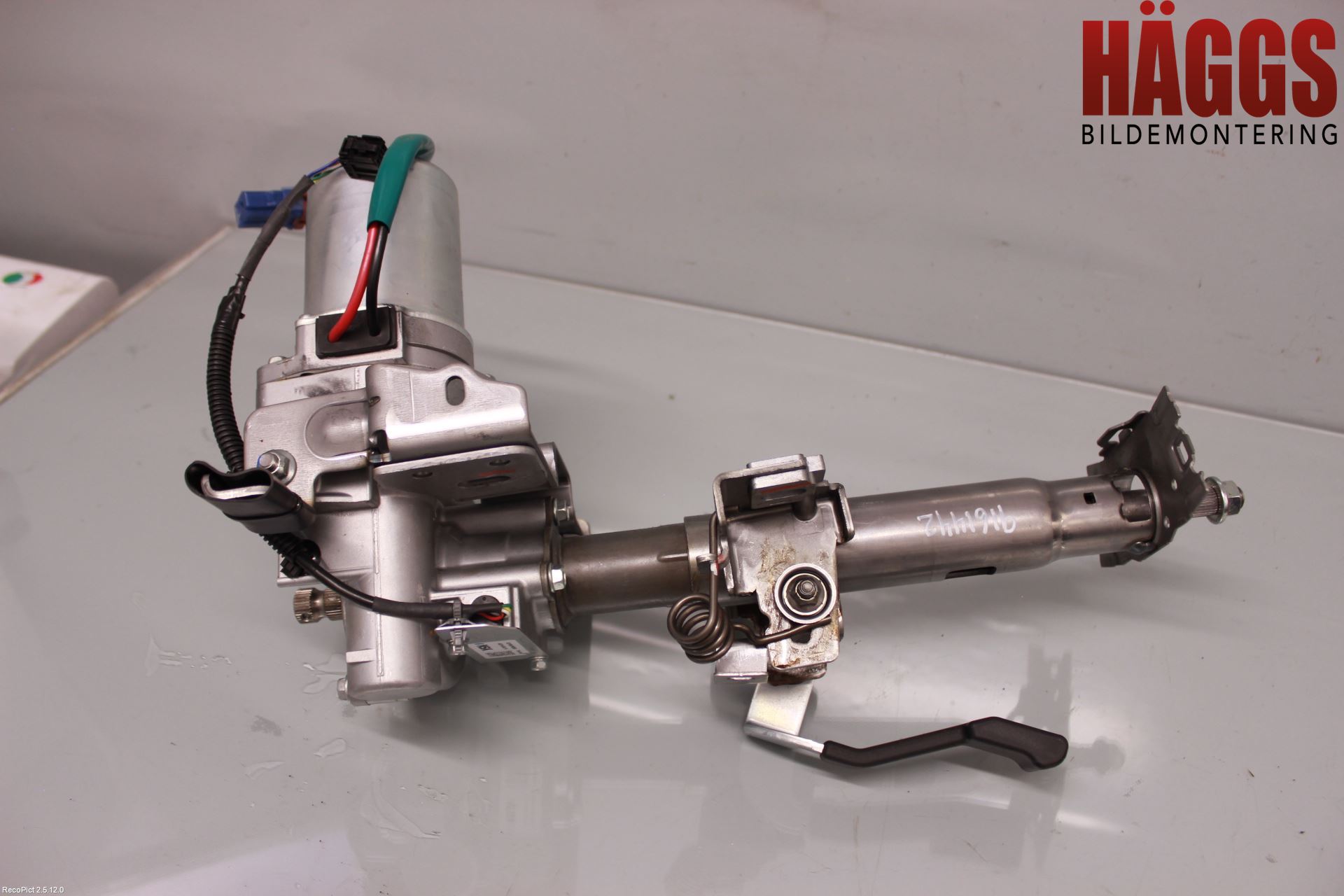 Suzuki SWIFT 11-16 Rattaxelagg Justerbart