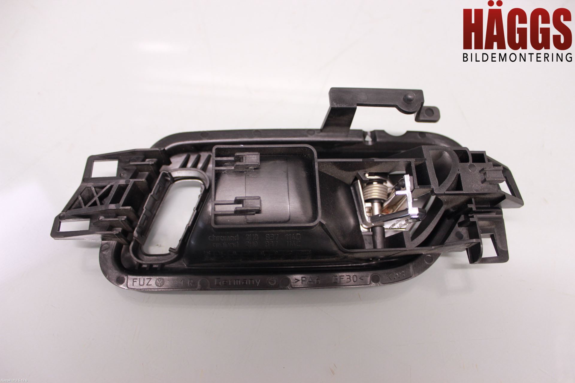 Volkswagen VW AMAROK 2H 10-22 Dörrhandtag Inre Hö