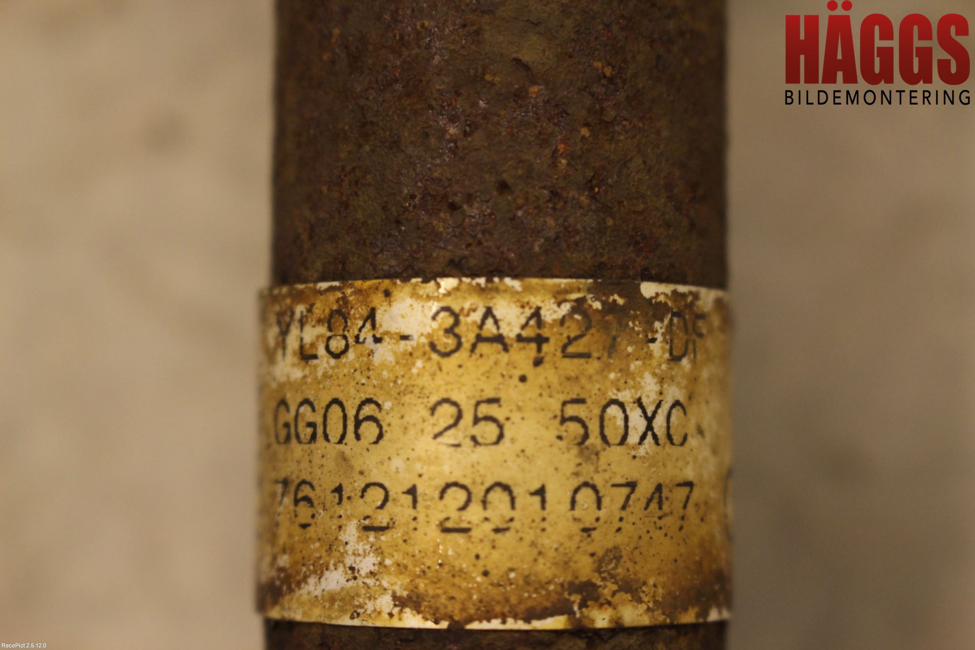 Mazda TRIBUTE Drivaxel Fram Höger