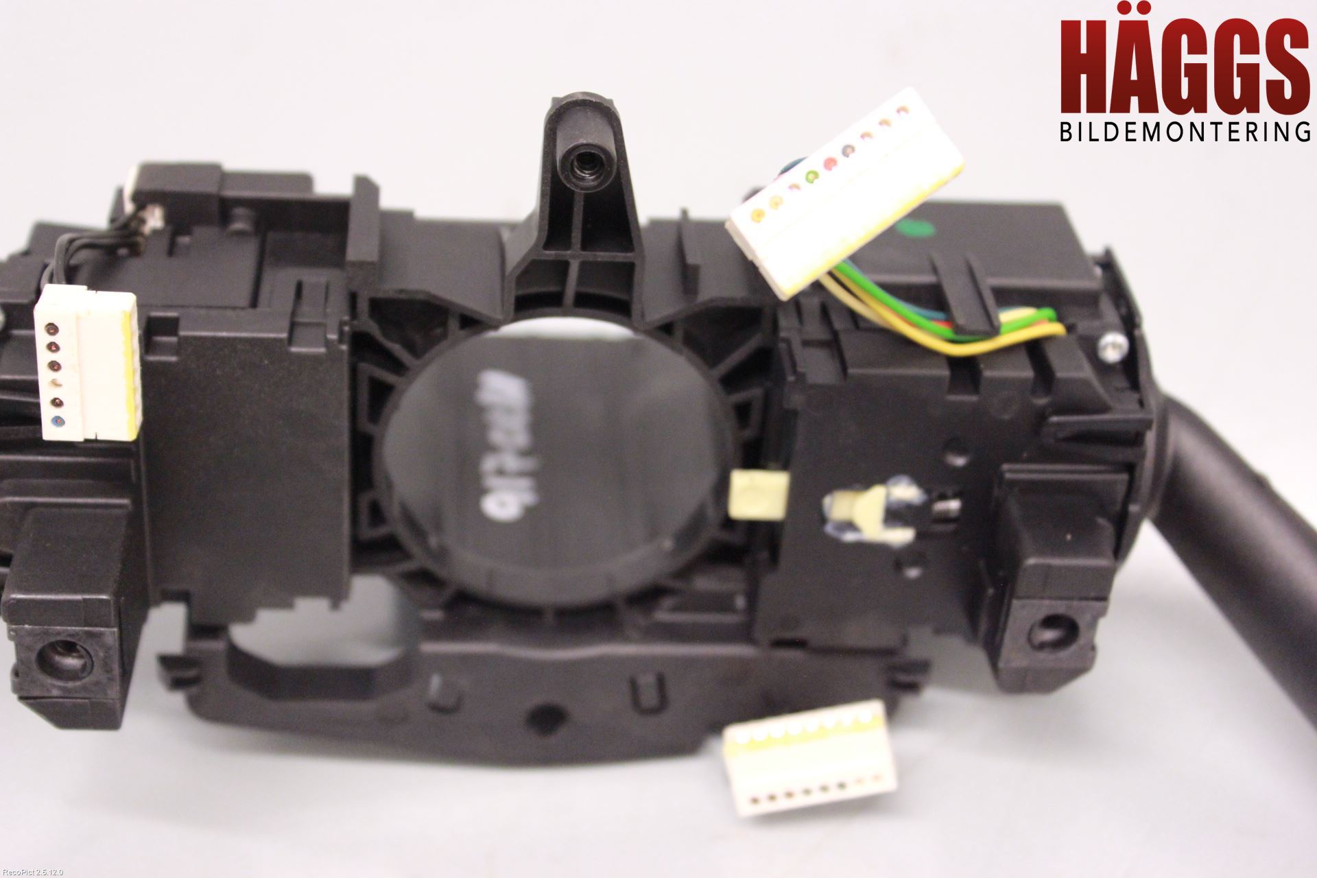 Volkswagen VW GOLF VI 09-13 Spakcentral