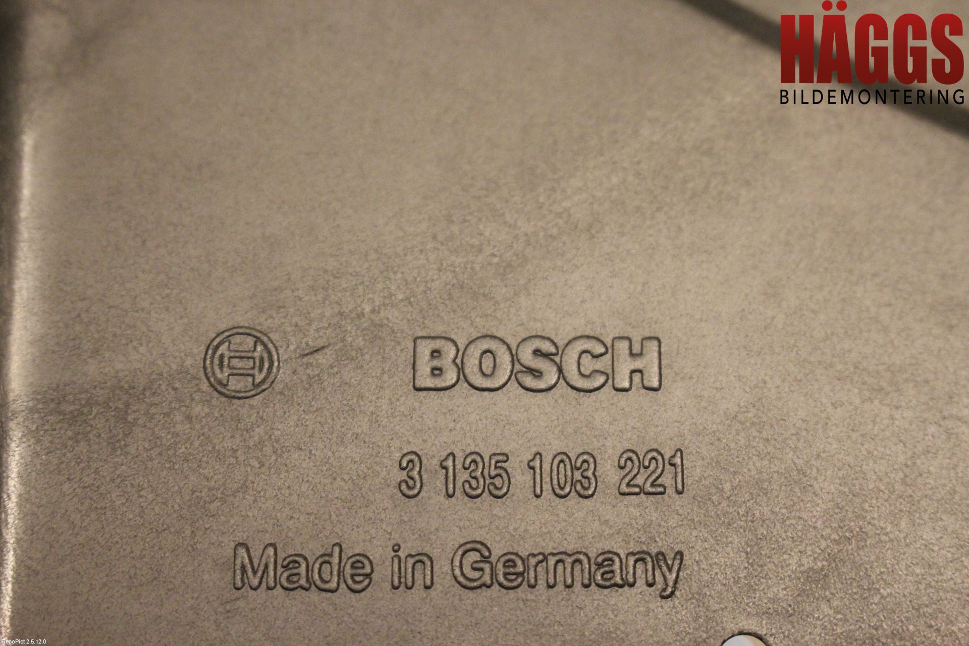 Saab 9-5     06-10 Kylfläktkåpa