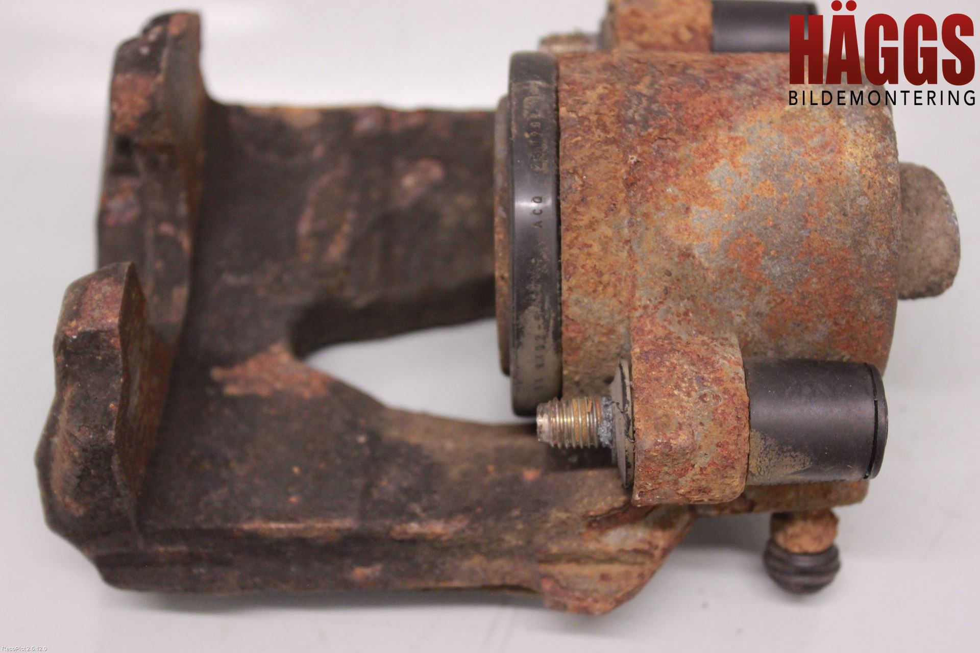 Volkswagen VW GOLF VI 09-13 Bromsok Fram Höger