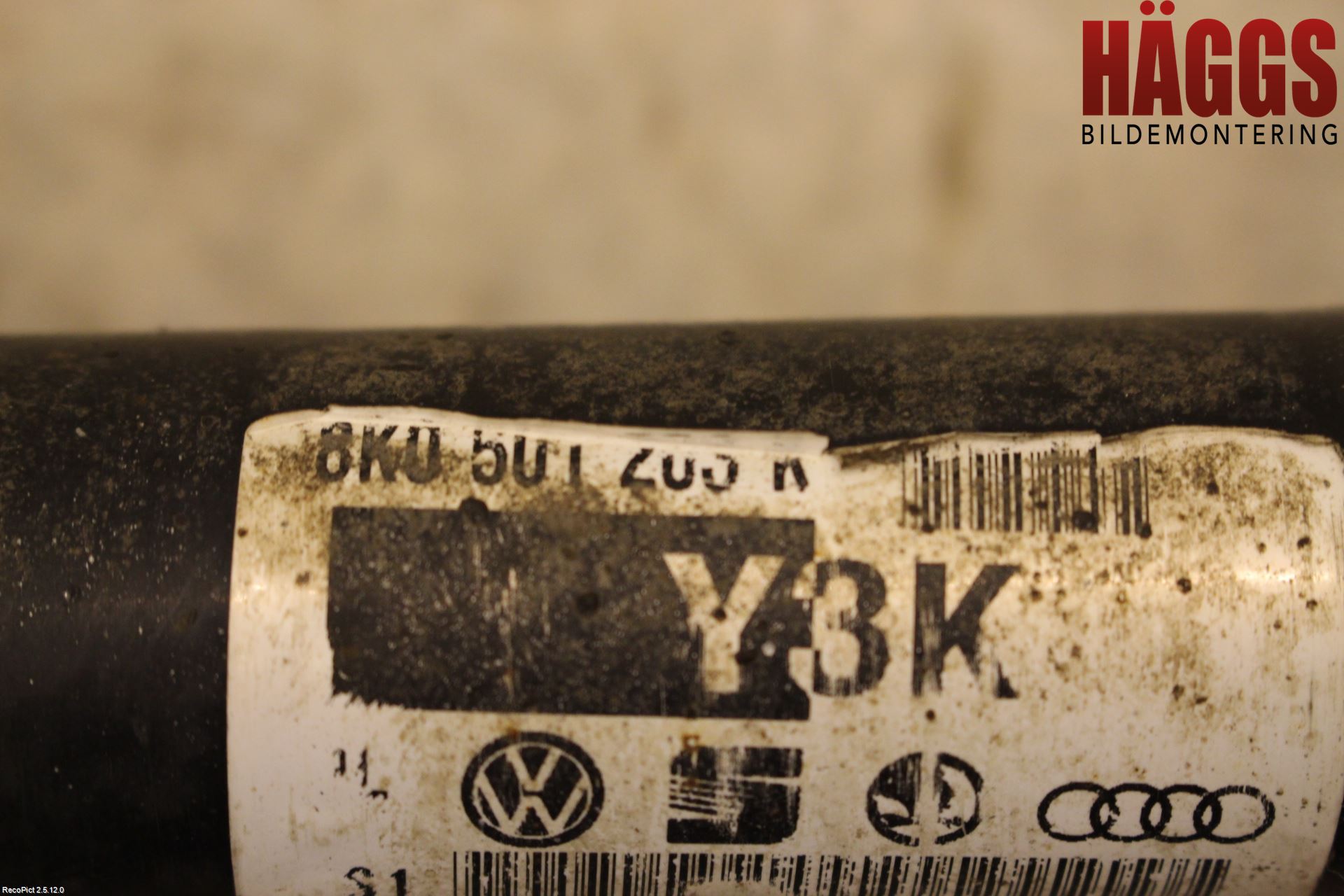 Audi A4/S4 08-11 Drivaxel Bak Vänster