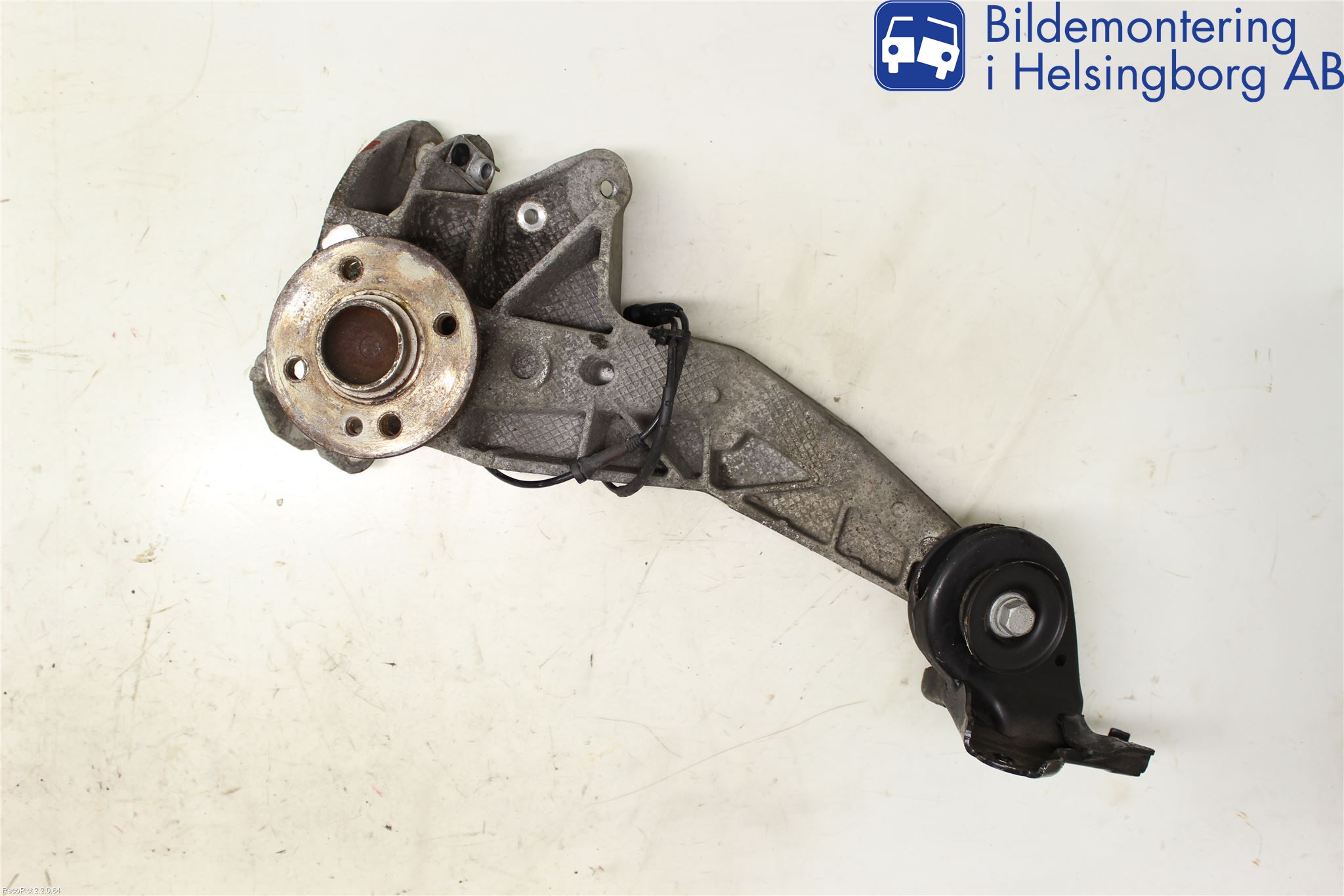 Mini COUPE R56 05-14 Hjullagerhus-Spindel Vä B