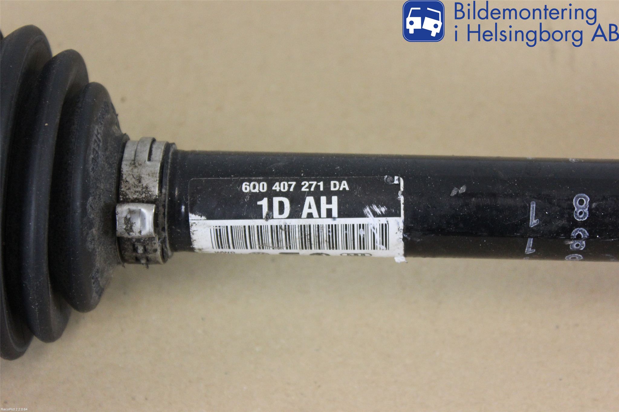 Skoda FABIA 07-14 Drivaxel Fram Vänster