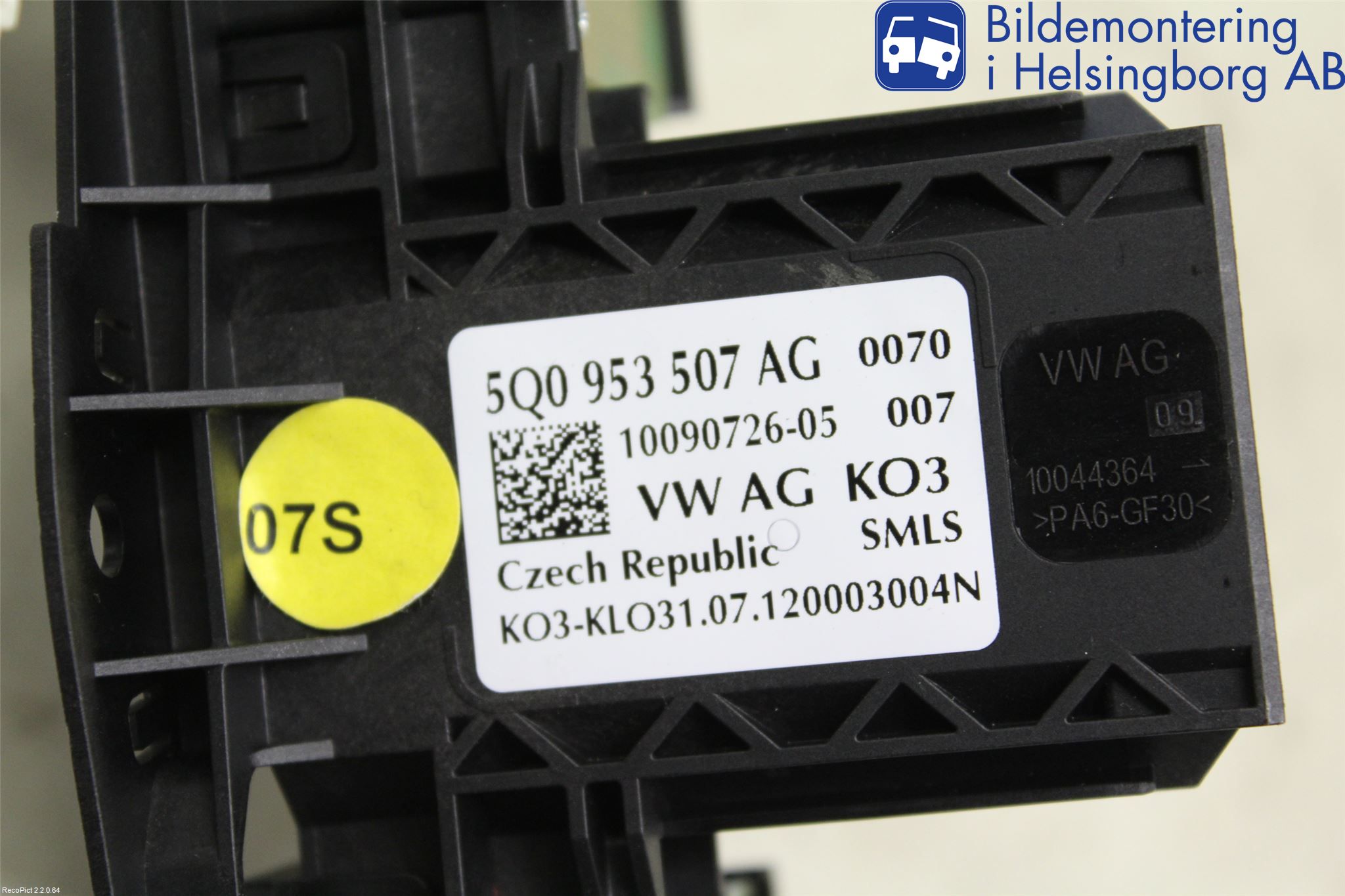 Volkswagen VW GOLF / E-GOLF VII 13-20 Spakcentral