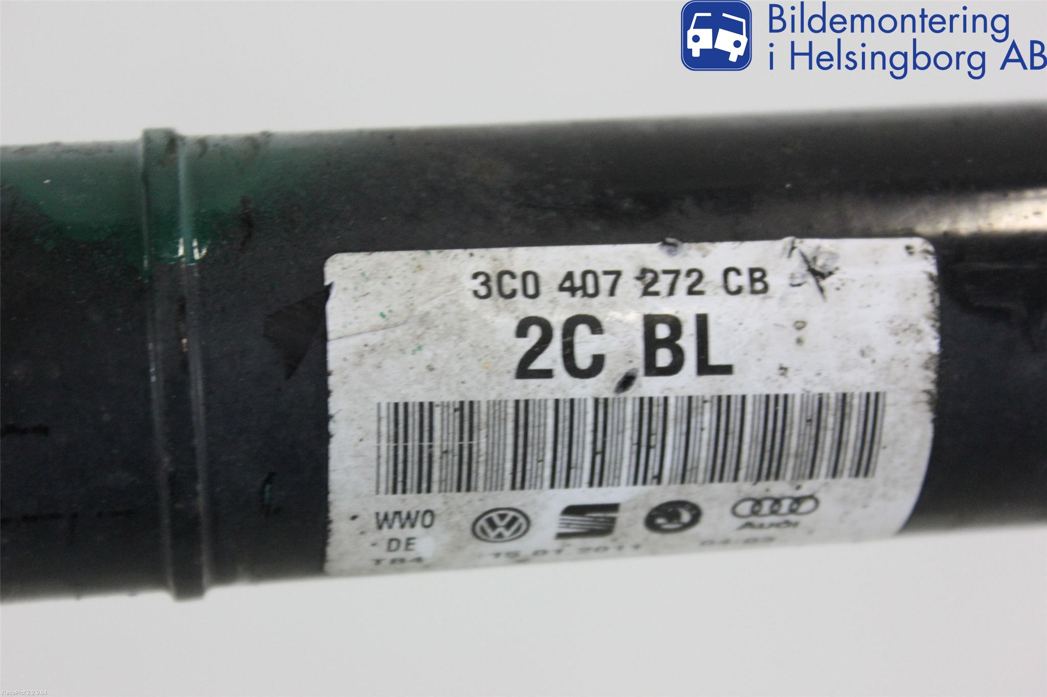 Volkswagen VW PASSAT CC 08-16 Drivaxel Fram Höger