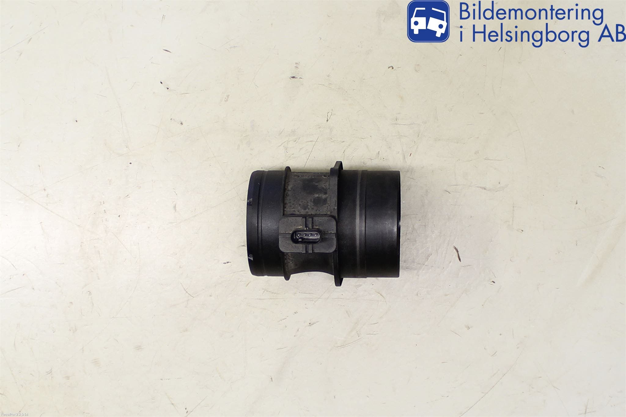 Volkswagen VW PASSAT 11-14 Injluftmassamätare